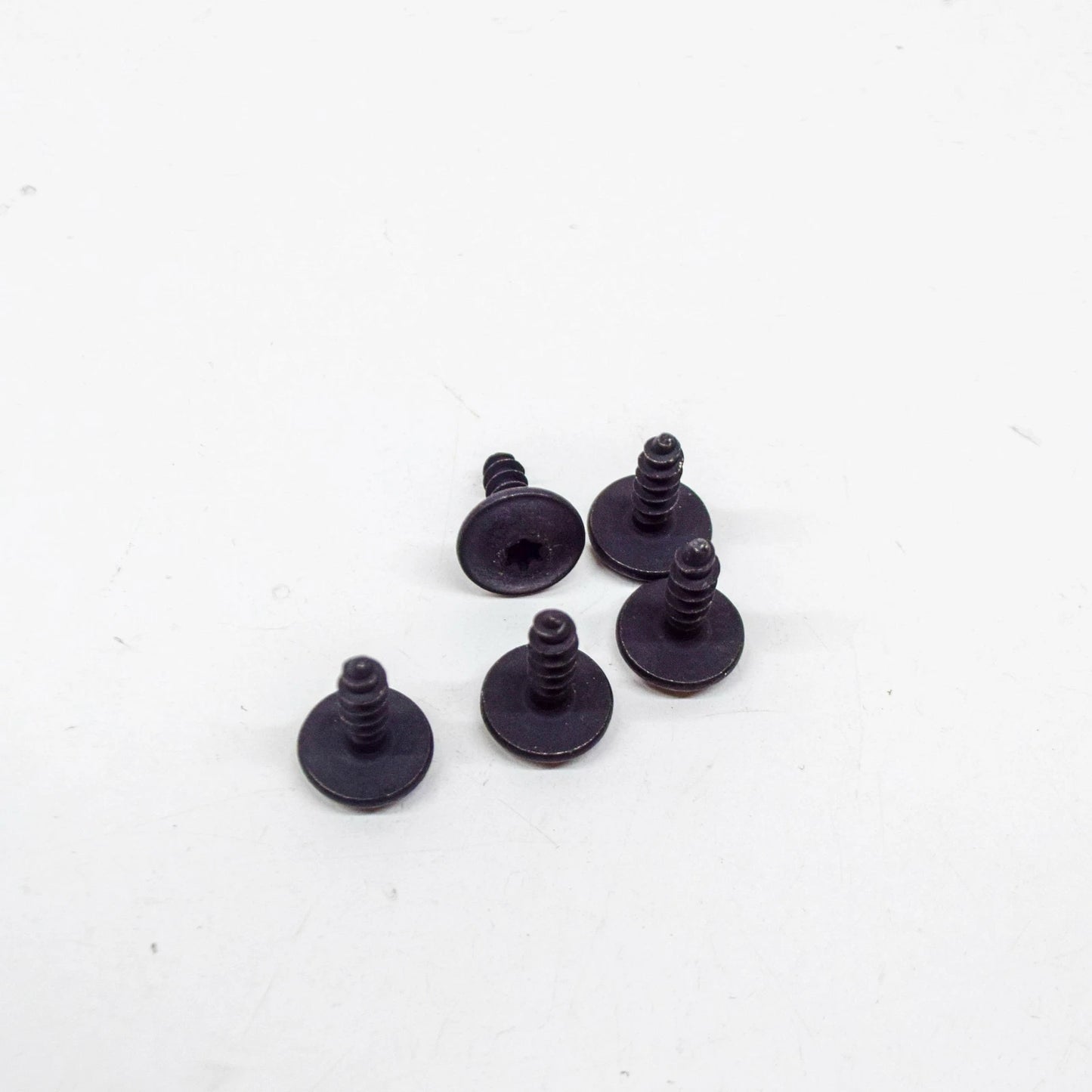 NEW AUDI TT 8S MK3 FRONT FENDER WHEELHOUSE LINER MOUNT KIT 8S0098629