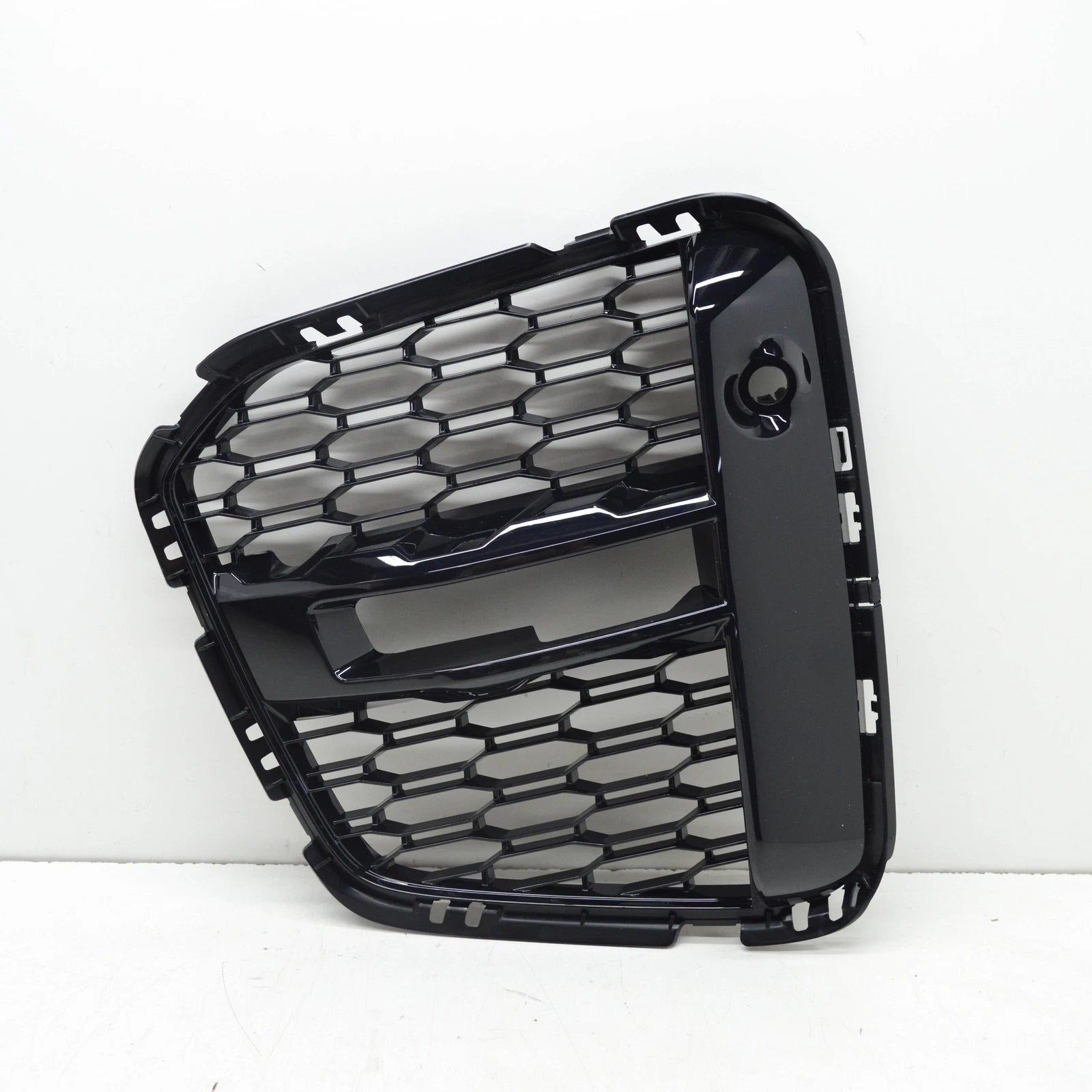 NEW BMW X1 F48 M FRONT RIGHT LATERAL GRID GRILLE 51115A2D4E6 ORIGINAL