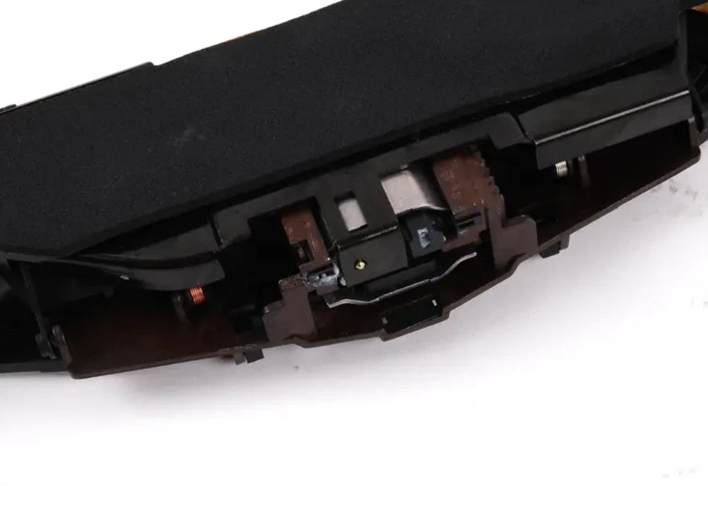 NEW BMW 7 E38 FRONT CENTER CONSOLE CUP HOLDER 51168163005 8163005 ORIGINAL