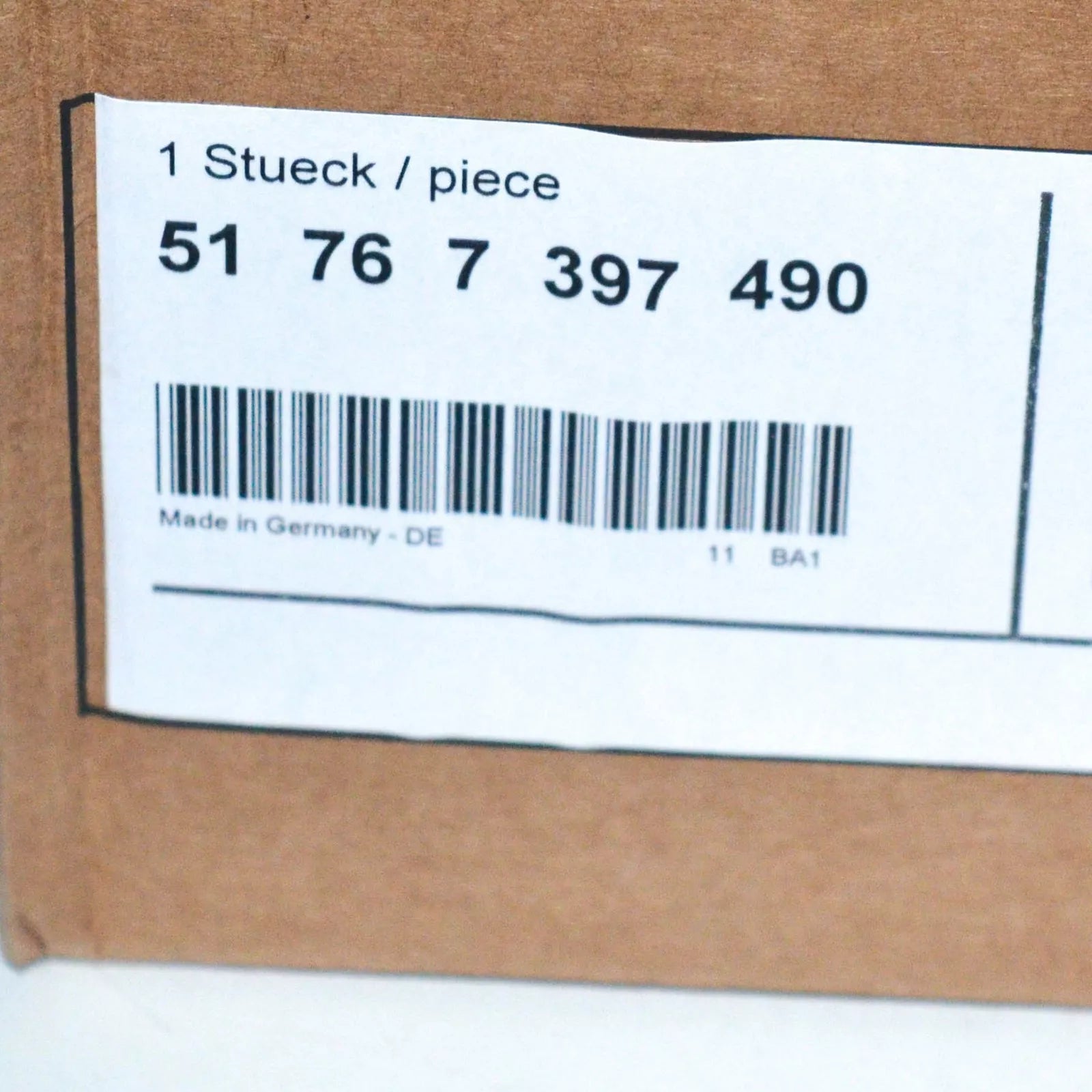 NEW BMW X3 G01 UPPER RIGHT ENGINE COMPARTMENT COVER 51767397490 ORIGINAL