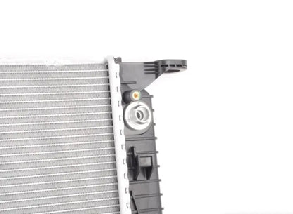 NEW AUDI Q5 8R COOLING RADIATOR 8K0121251AJ ORIGINAL