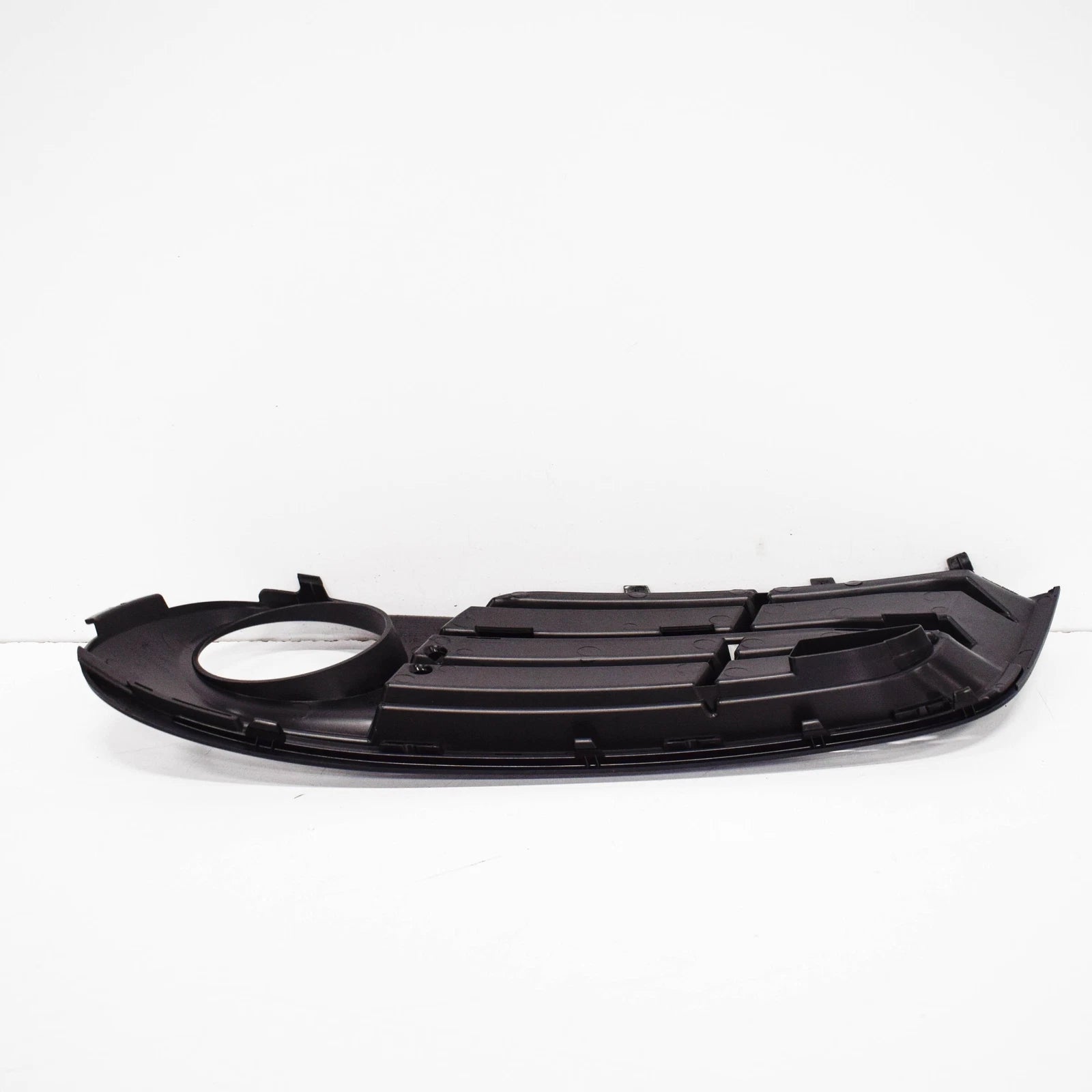 NEW BMW 5 F10 FRONT BUMPER RIGHT AIR INTAKE CLOSED GRILLE 51117346506 ORIGINAL