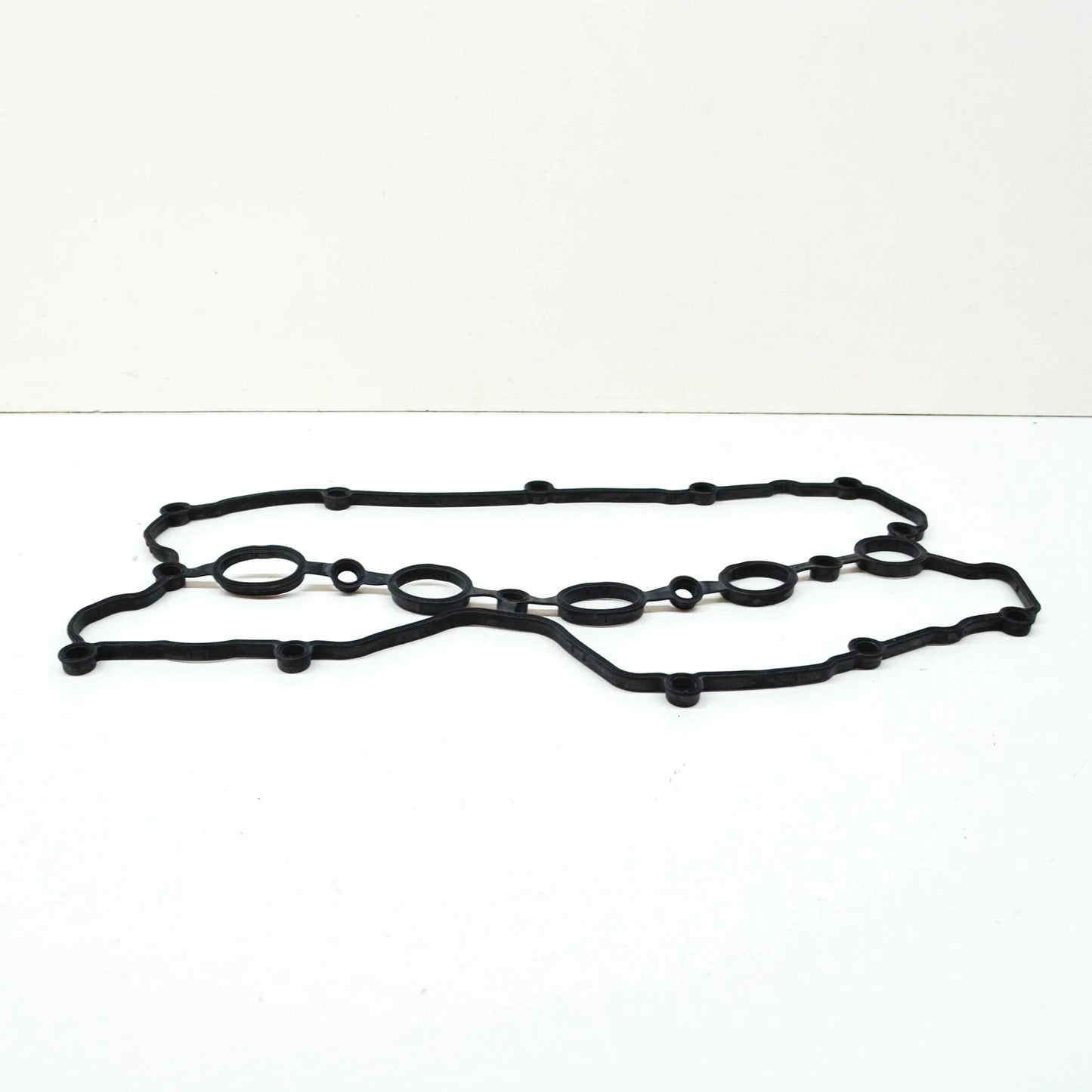 NEW AUDI A6 C6 LEFT VALVE COVER GASKET SEAL 07L103483J