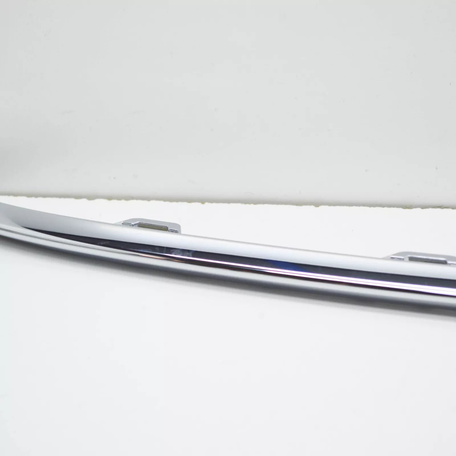 NEW VOLKSWAGEN PASSAT B8 FRONT LEFT BUMPER MOLDING 3G0853253D2ZZ ORIGINAL