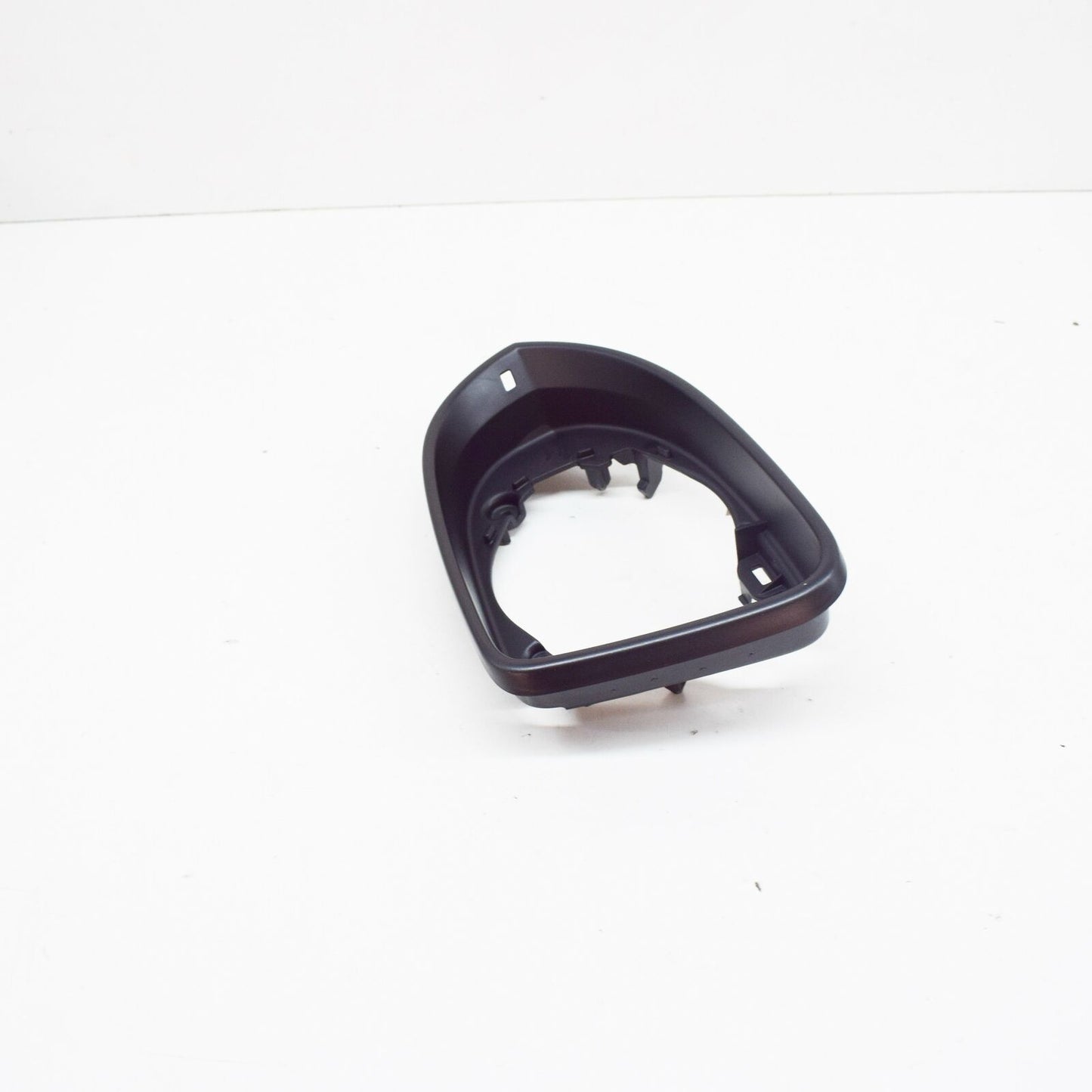 NEW VW PASSAT B8 FRONT LEFT DOOR MIRROR INNER TRIM 3G08576019B9 ORIGINAL