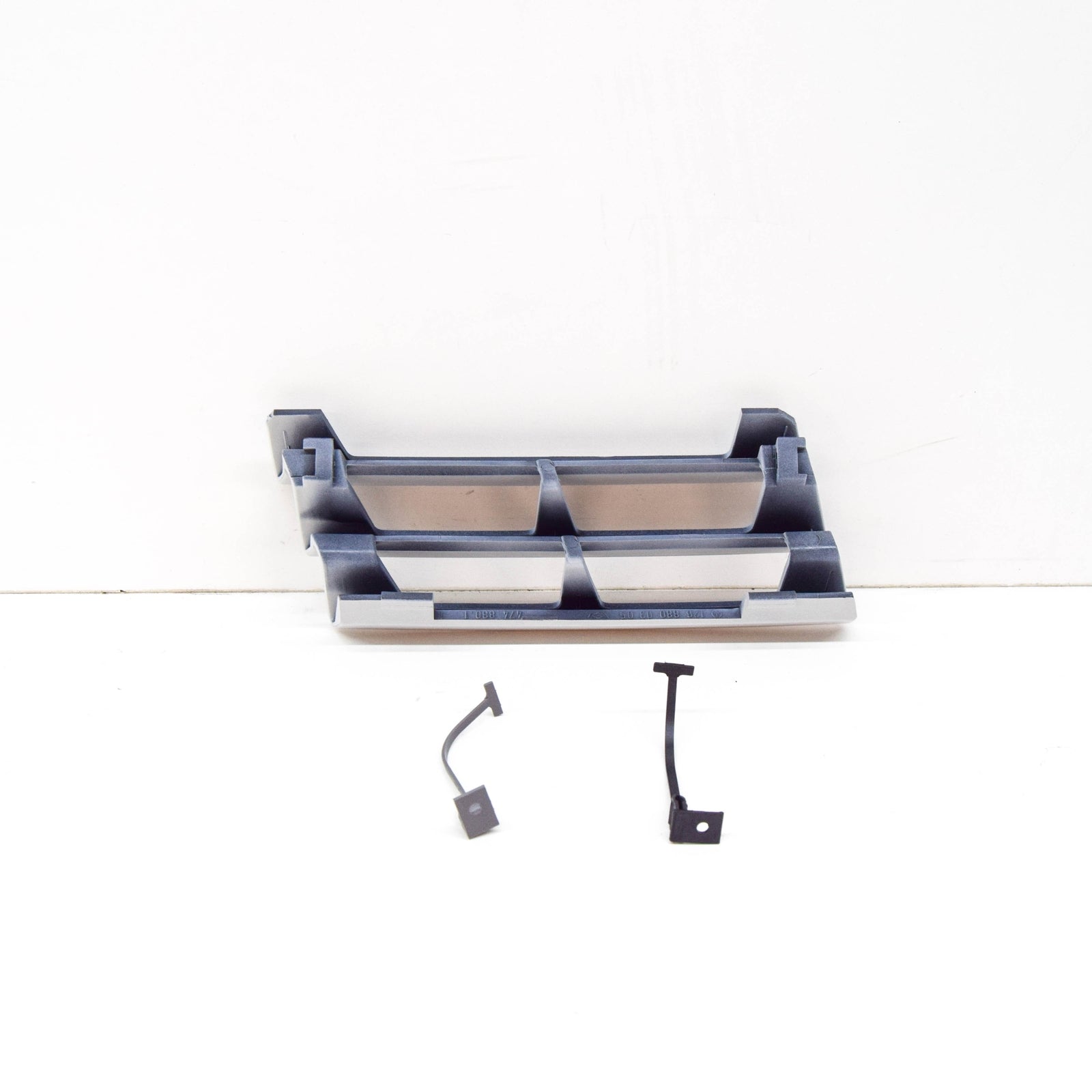 NEW MB S-CLASS W126 FRONT BUMPER TOW HOOK COVER PRIMED A12688003059999 ORIGINAL