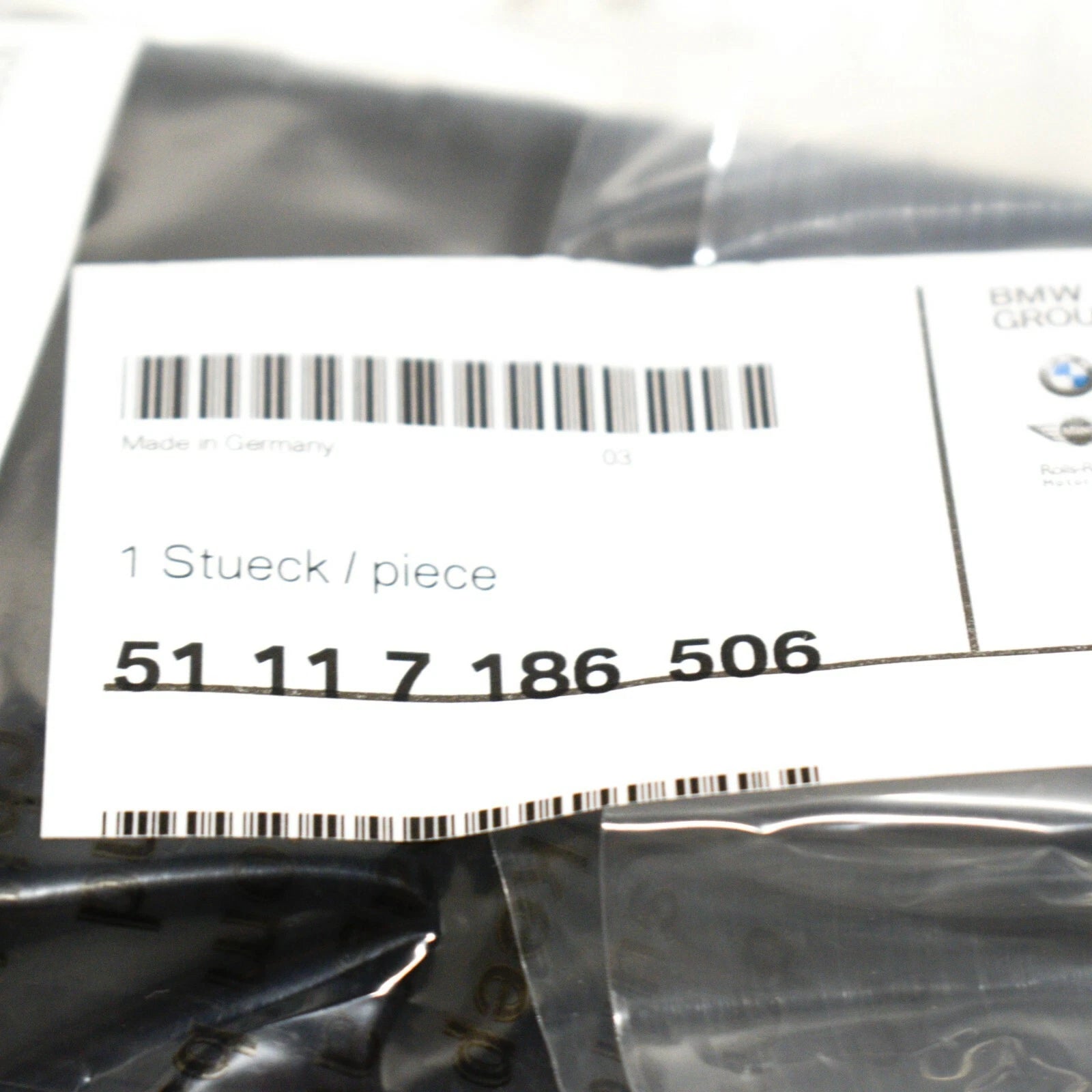 NEW BMW 7 F01 F02 F04 FRONT BUMPER LOWER RIGHT GRILLE 51117186506 ORIGINAL