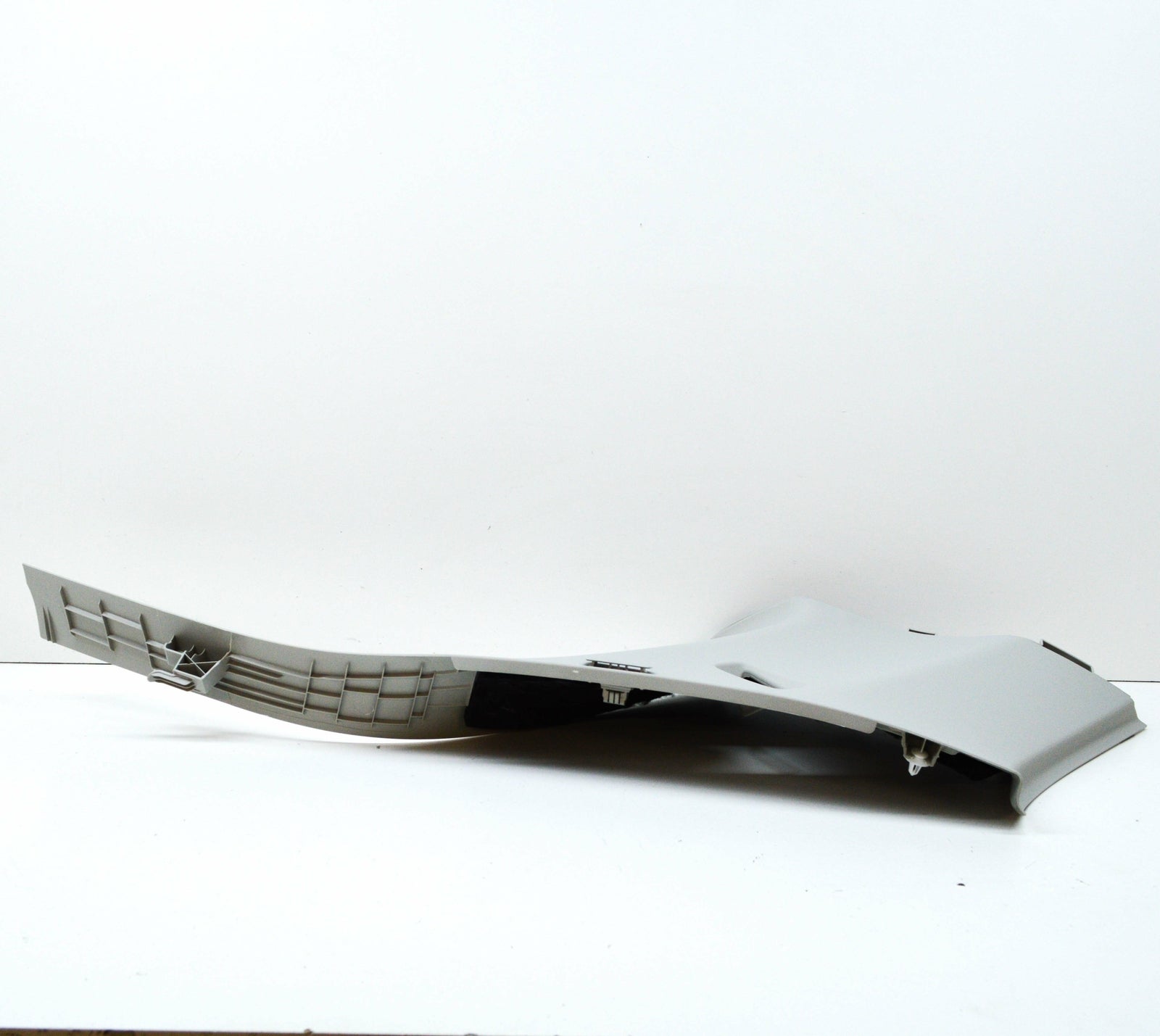 new mb gle w167 rear left d-pillar interior trim a16769073017h52 original