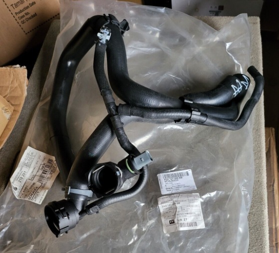 new vw golf cd mk8 coolant hose with quick release coupling 5q0121049bb original