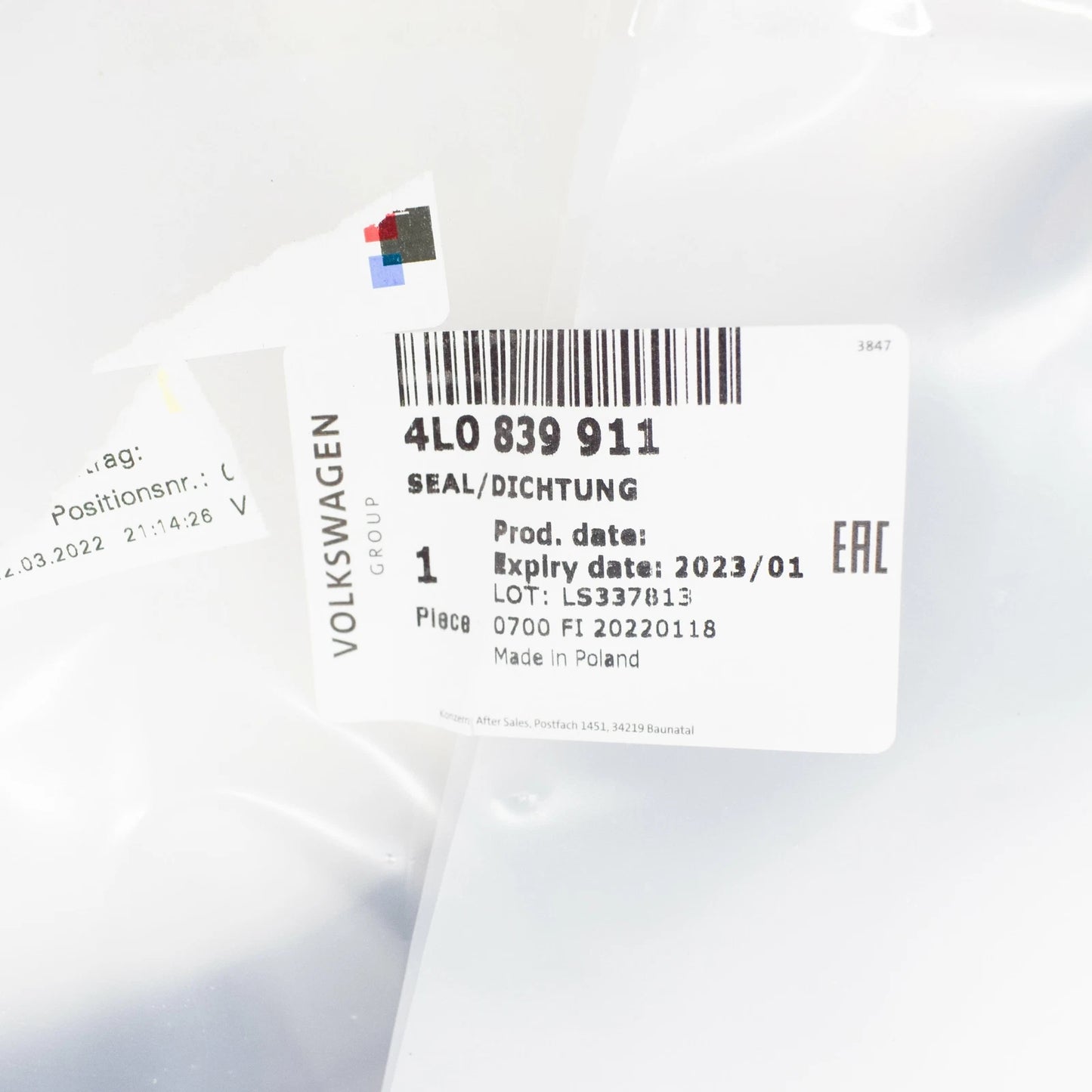 NEW AUDI Q7 4L REAR OUTER DOOR SEAL LEFT SELF-ADHESIVE 4L0839911 ORIGINAL