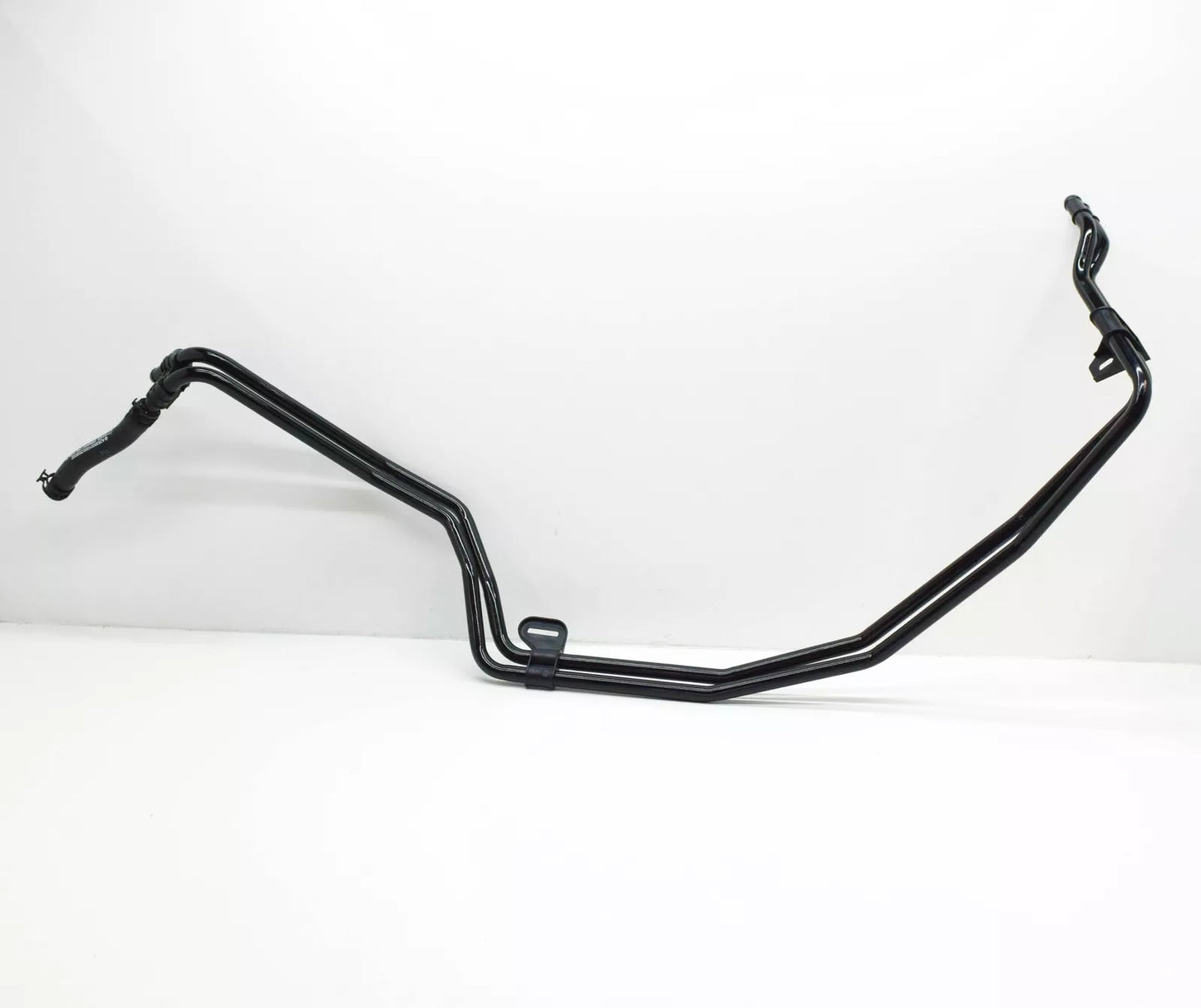 NEW MERCEDES-BENZ GLC X253 ENGINE COOLANT LINE A2535001000 ORIGINAL