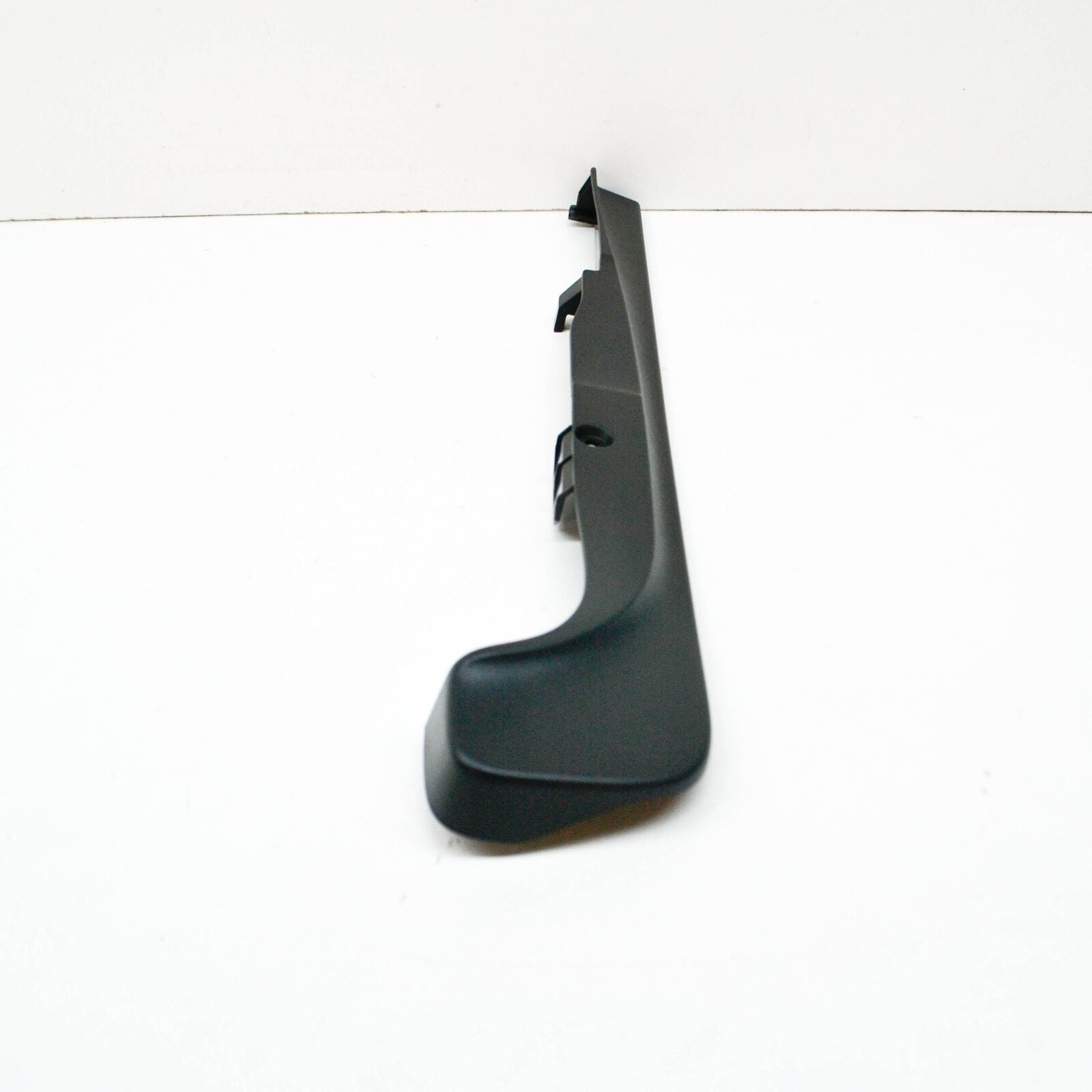 NEW AUDI A5 SPORTBACK 8W6 FRONT LEFT SEAT TRACK COVER 8W0881457A4PK ORIGINAL