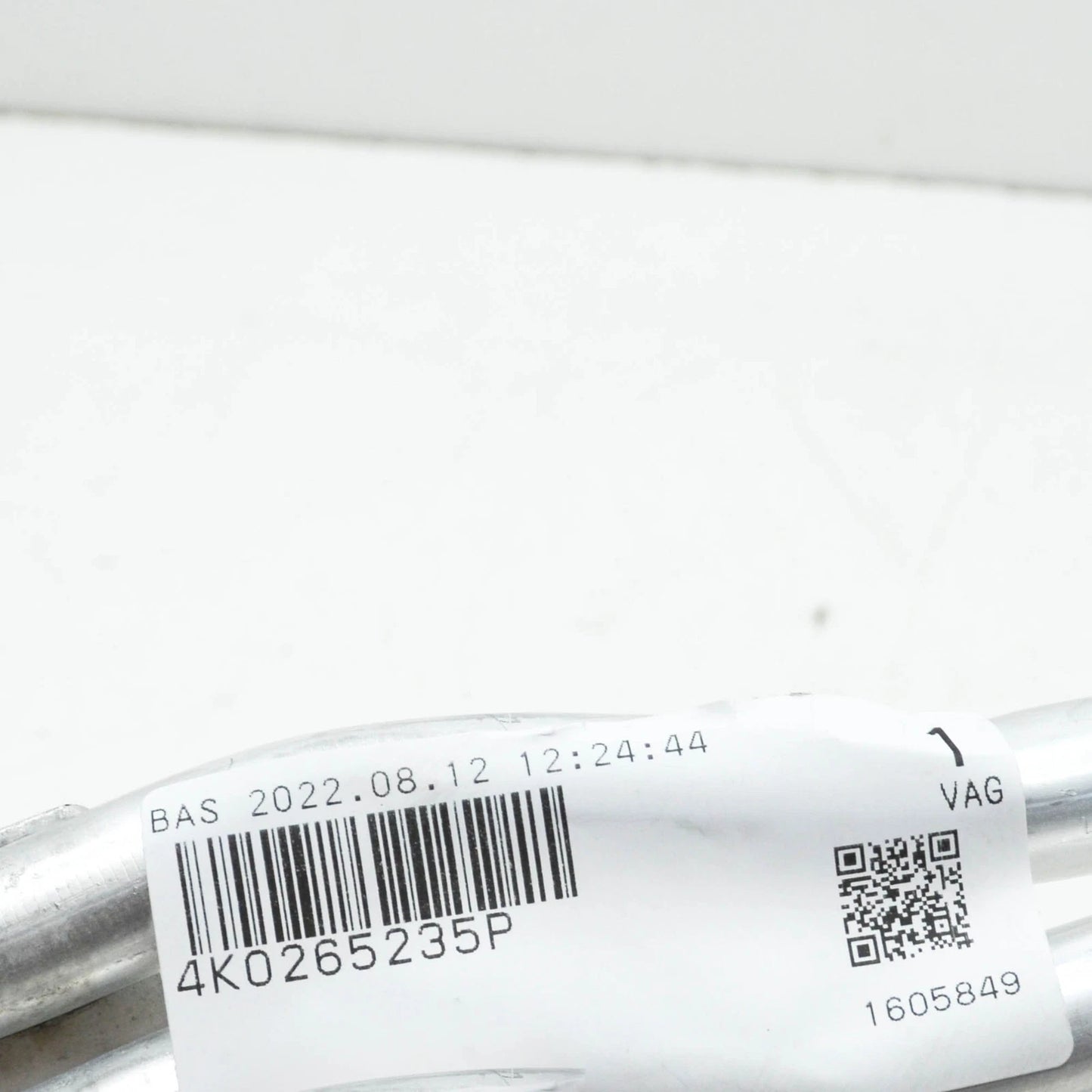 NEW AUDI A6 C8 AVANT COOLANT PIPE TUBE 4K0265235P