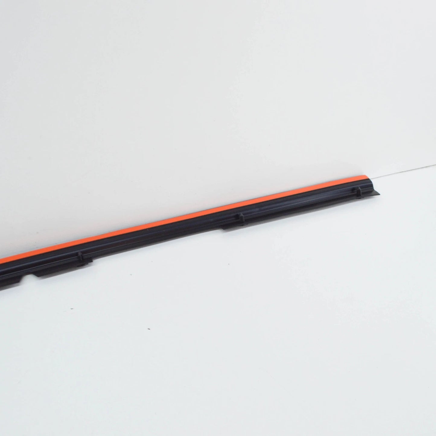 NEW MERCEDES-BENZ E W212 FRONT ENGINE HOOD GASKET A2128870098 ORIGINAL