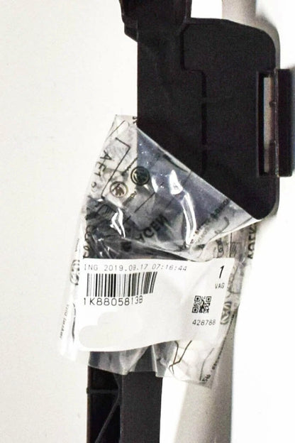 NEW VW SCIROCCO MK3 FRONT CENTER RADIATOR GRILLE SUPPORT 1K8805813B