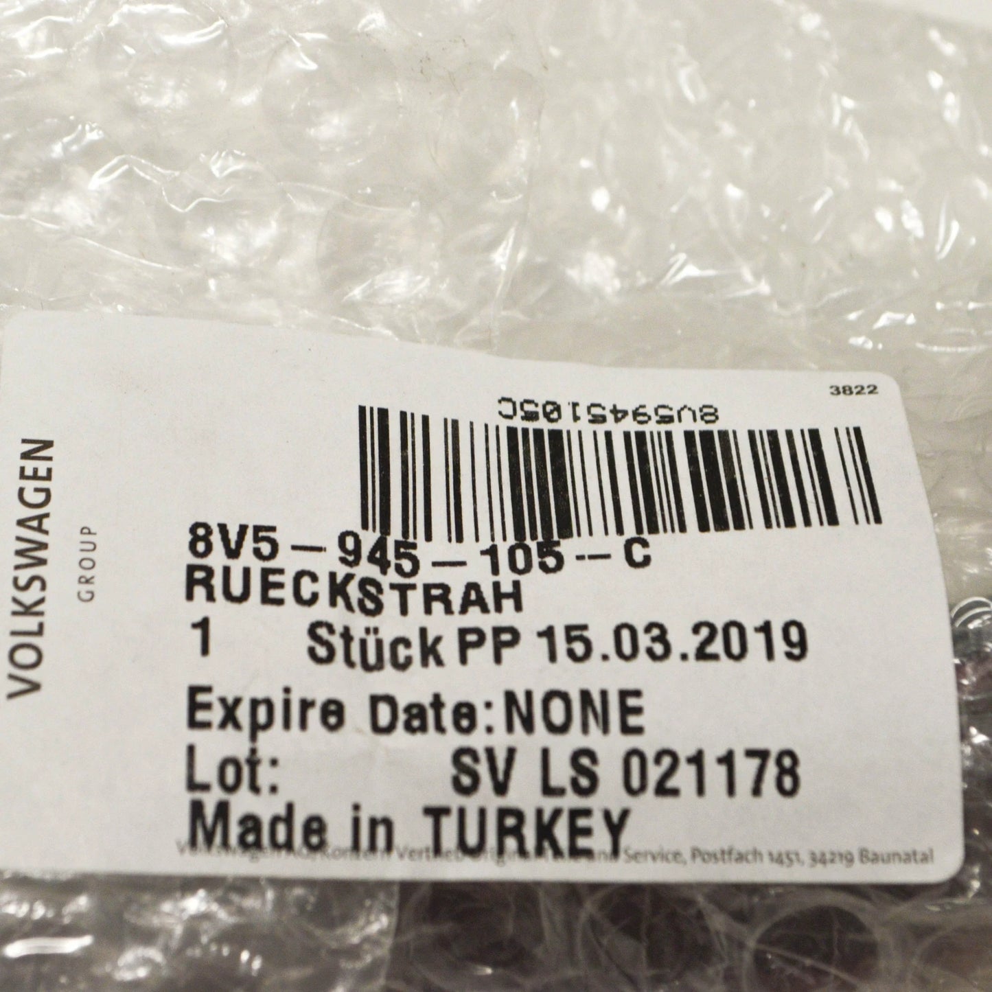 NEW AUDI A3 8V REAR BUMPER LEFT REFLECTOR 8V5945105C ORIGINAL