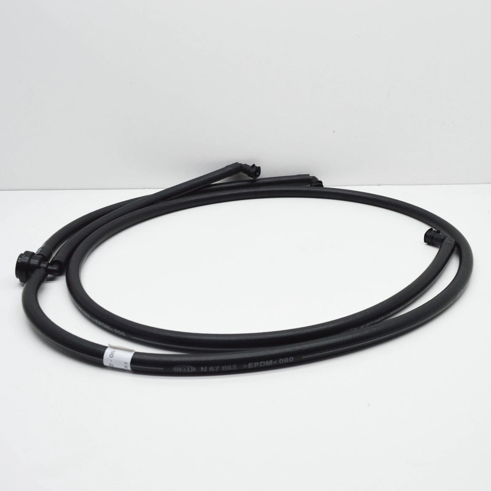 NEW BMW 6 CABRIO E64 HEADLIGHT WASHER HOSE 61677051372 7051372 ORIGINAL