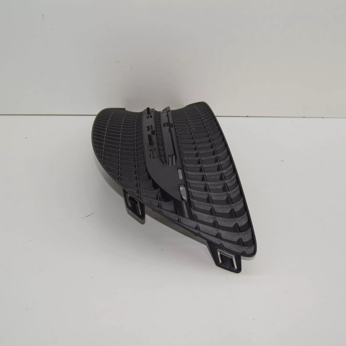 NEW MERCEDES-BENZ S W222 FRONT BUMPER RIGHT OUTER GRILLE A2228856200 ORIGINAL