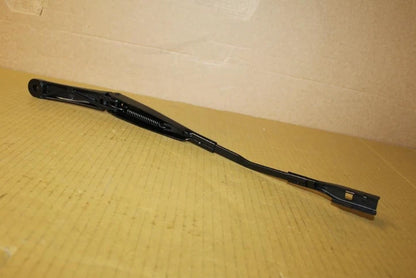 NEW AUDI A1 GB FRONT RIGHT WIPER BLADE ARM RHD 82C9554081P9 ORIGINAL