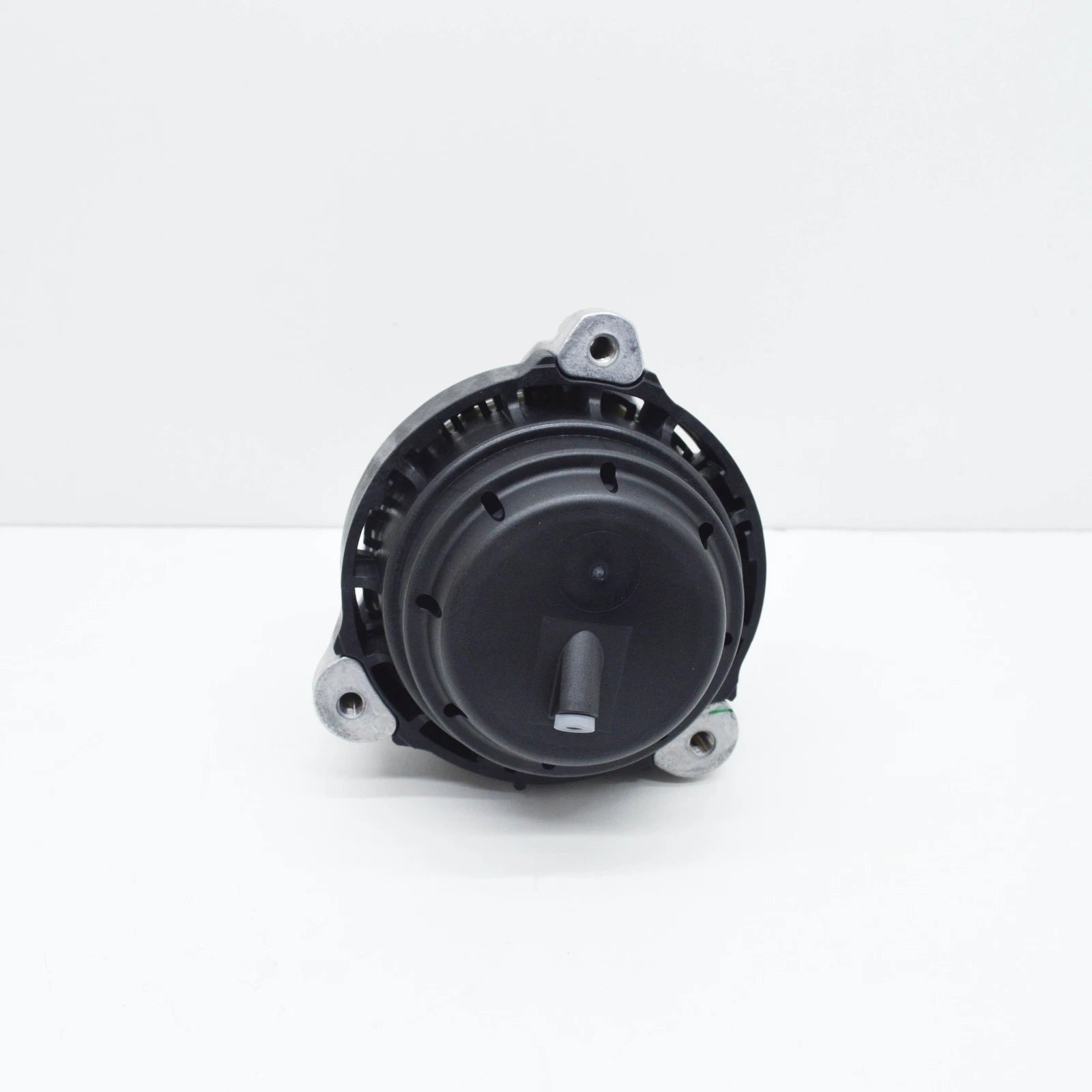 NEW BMW 5 G30 LEFT SIDE ENGINE MOUNT 6860499 22116860499 ORIGINAL