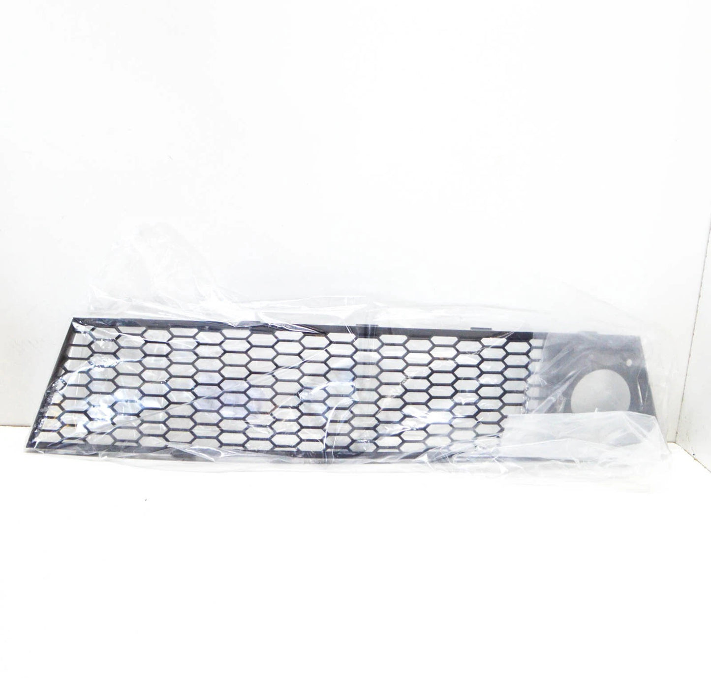 NEW BMW F01 F02 BUMPER CENTER M ACTIVE CRUISE CONTROL GRILLE 51117898461