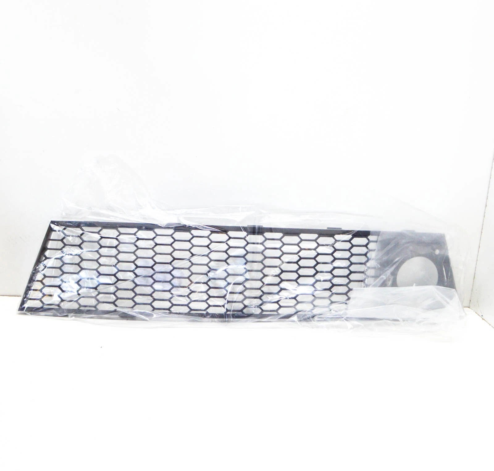 NEW BMW F01 F02 BUMPER CENTER M ACTIVE CRUISE CONTROL GRILLE 51117898461