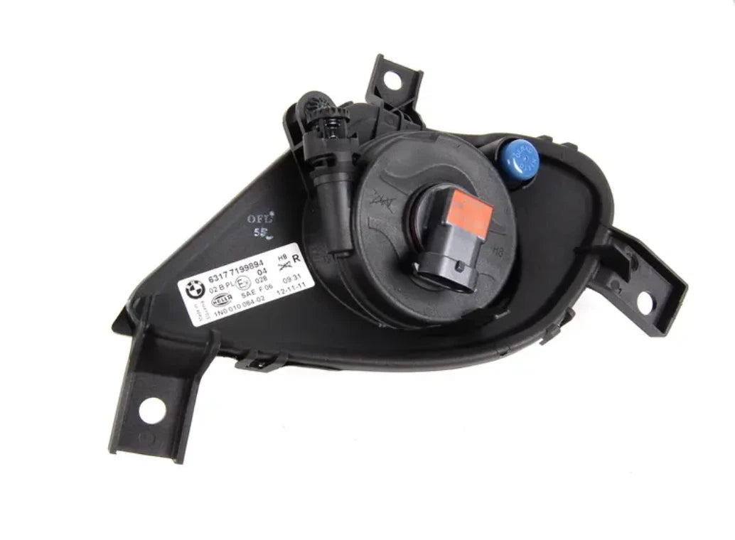 NEW BMW 3 E90 FRONT RIGHT FOG LIGHT 7199894 63177199894 ORIGINAL