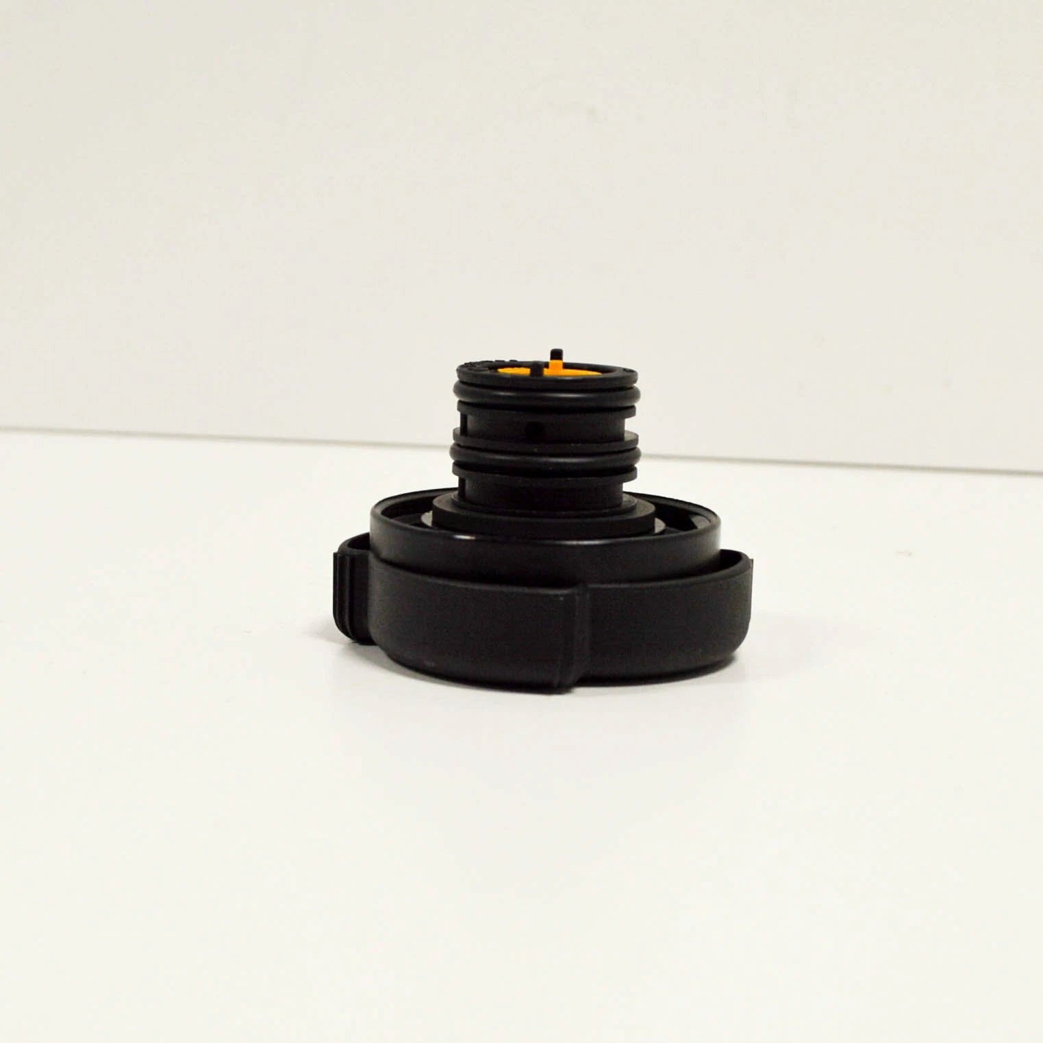 NEW BMW E36 E38 E39 E46 RADIATOR EXPANSION TANK CAP COVER 7639023 17137639023