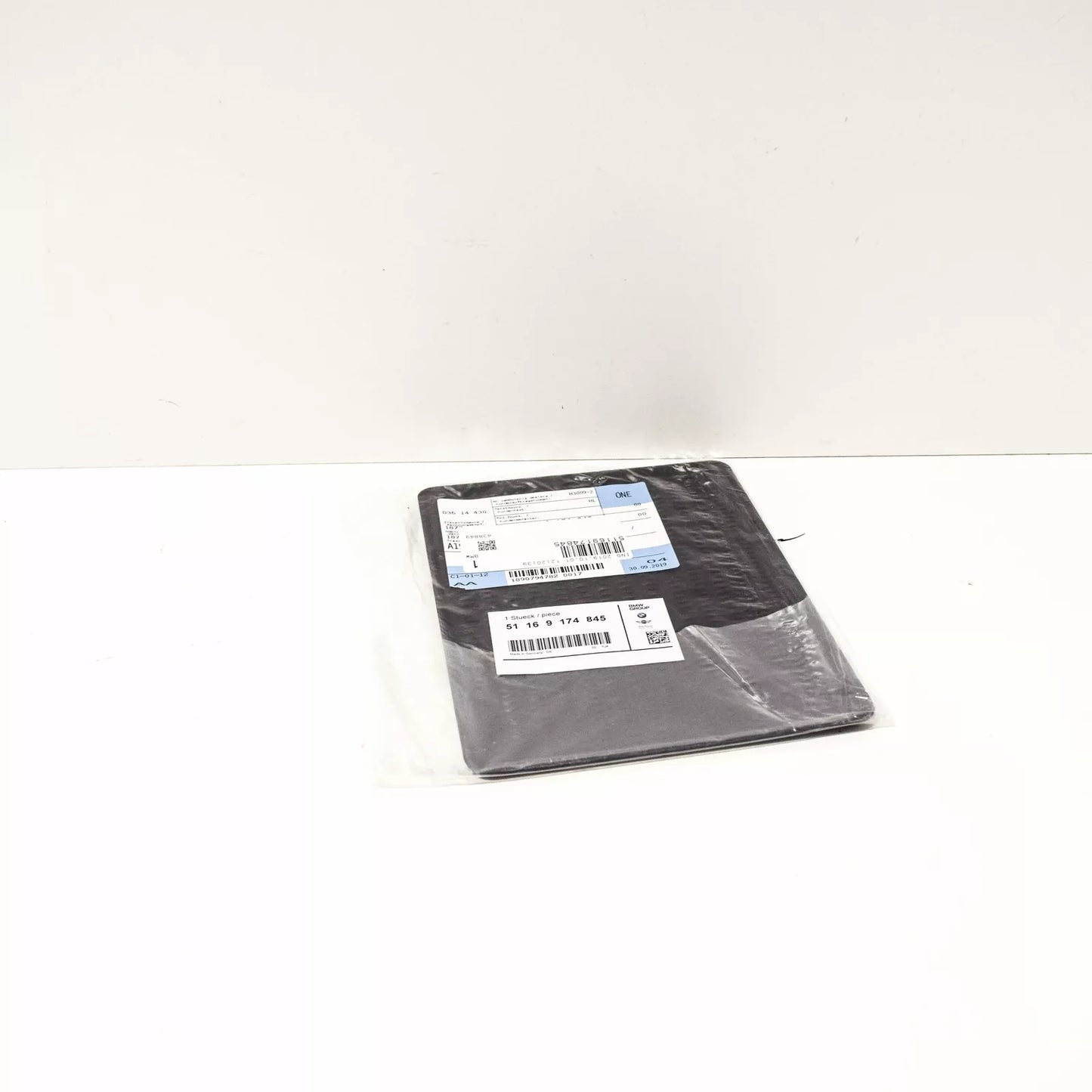 NEW BMW Z4 E89 MAT INSERT STORAGE CENTRE CONSOLE 51169174845 ORIGINAL