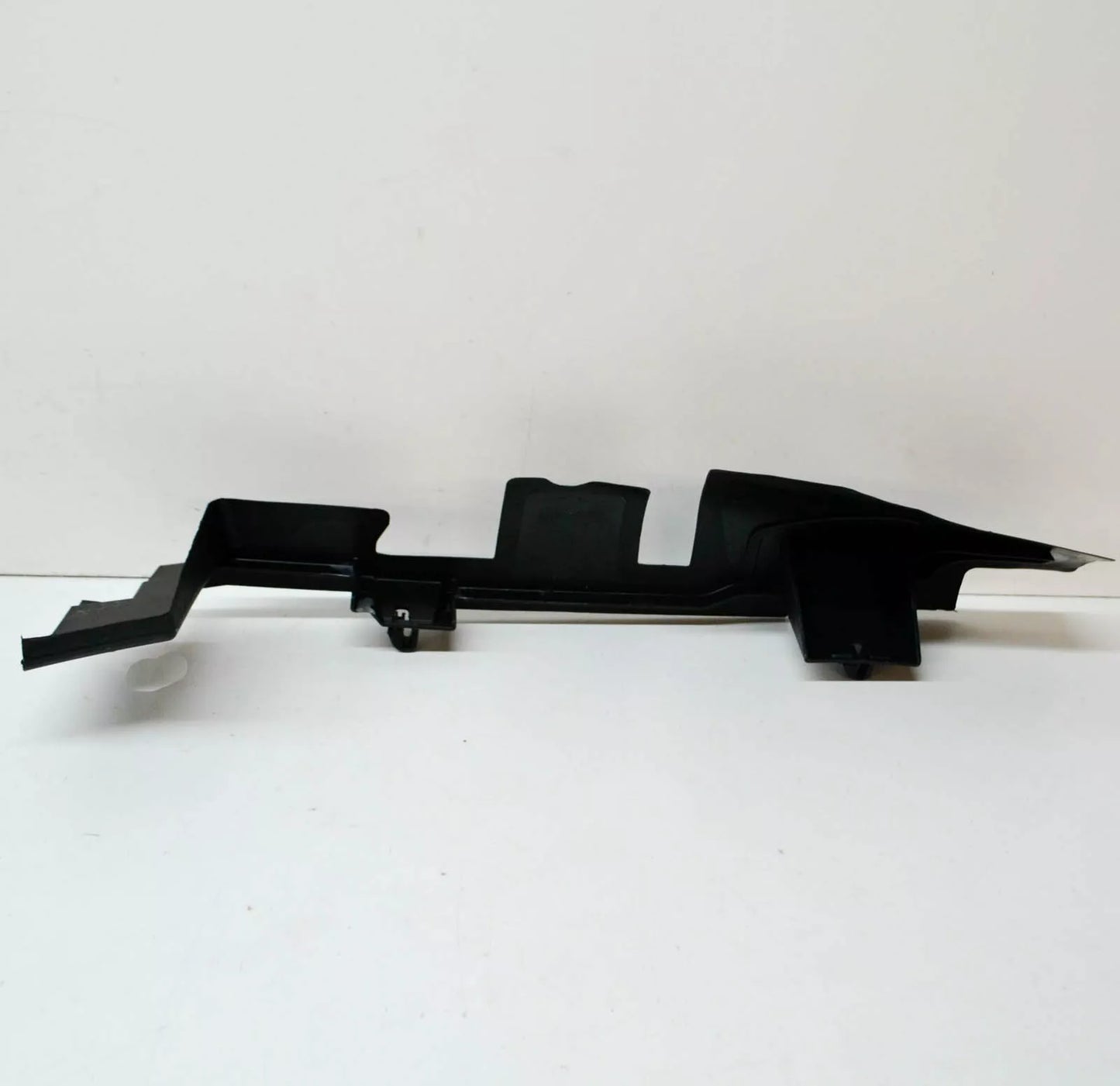 NEW VOLKSWAGEN CADDY MK3 2K RIGHT SIDE AIR GUIDE 2K5121284A ORIGINAL