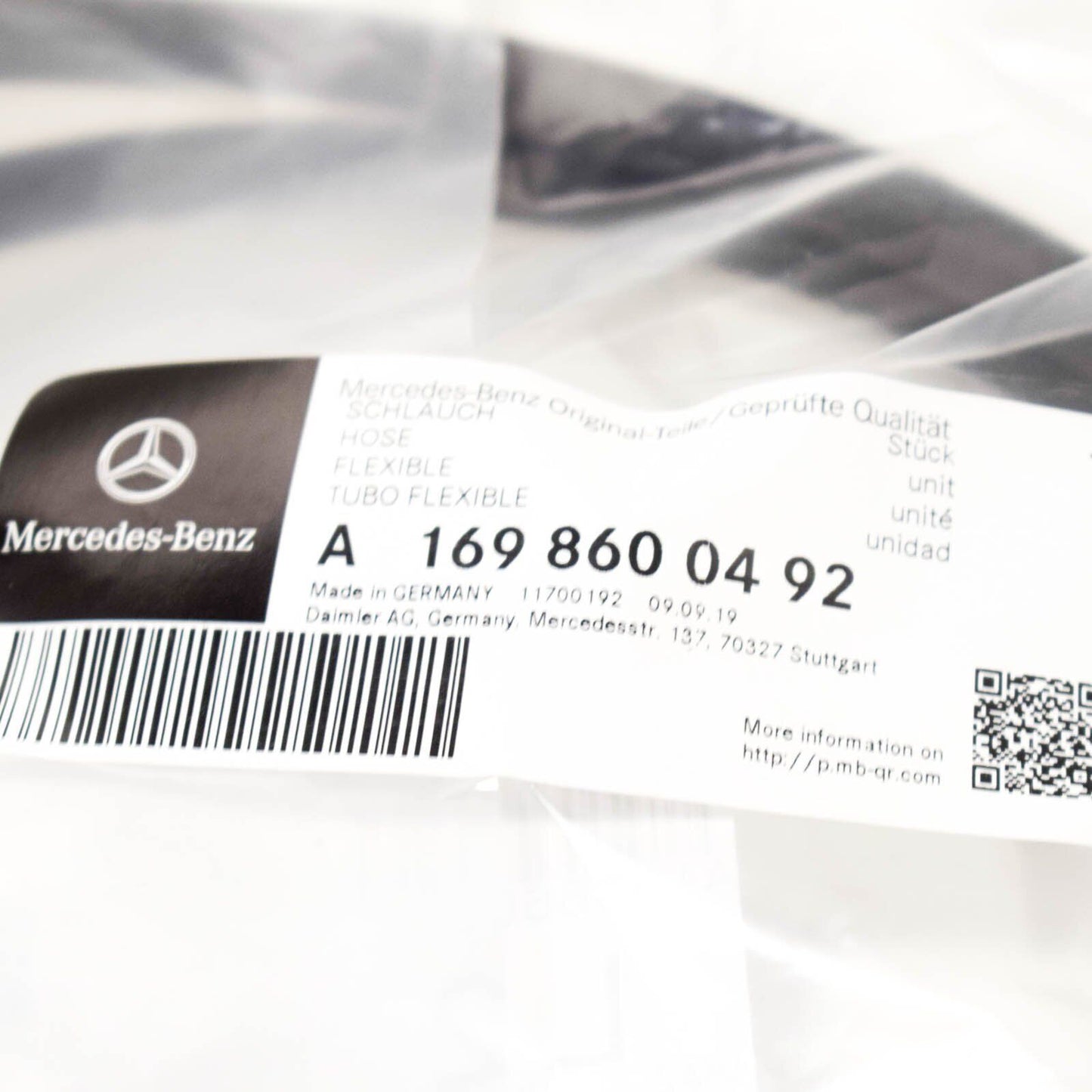 NEW MERCEDES BENZ A W169 FRONT WASHER JETS W/ HOSE A1698600492 ORIGINAL