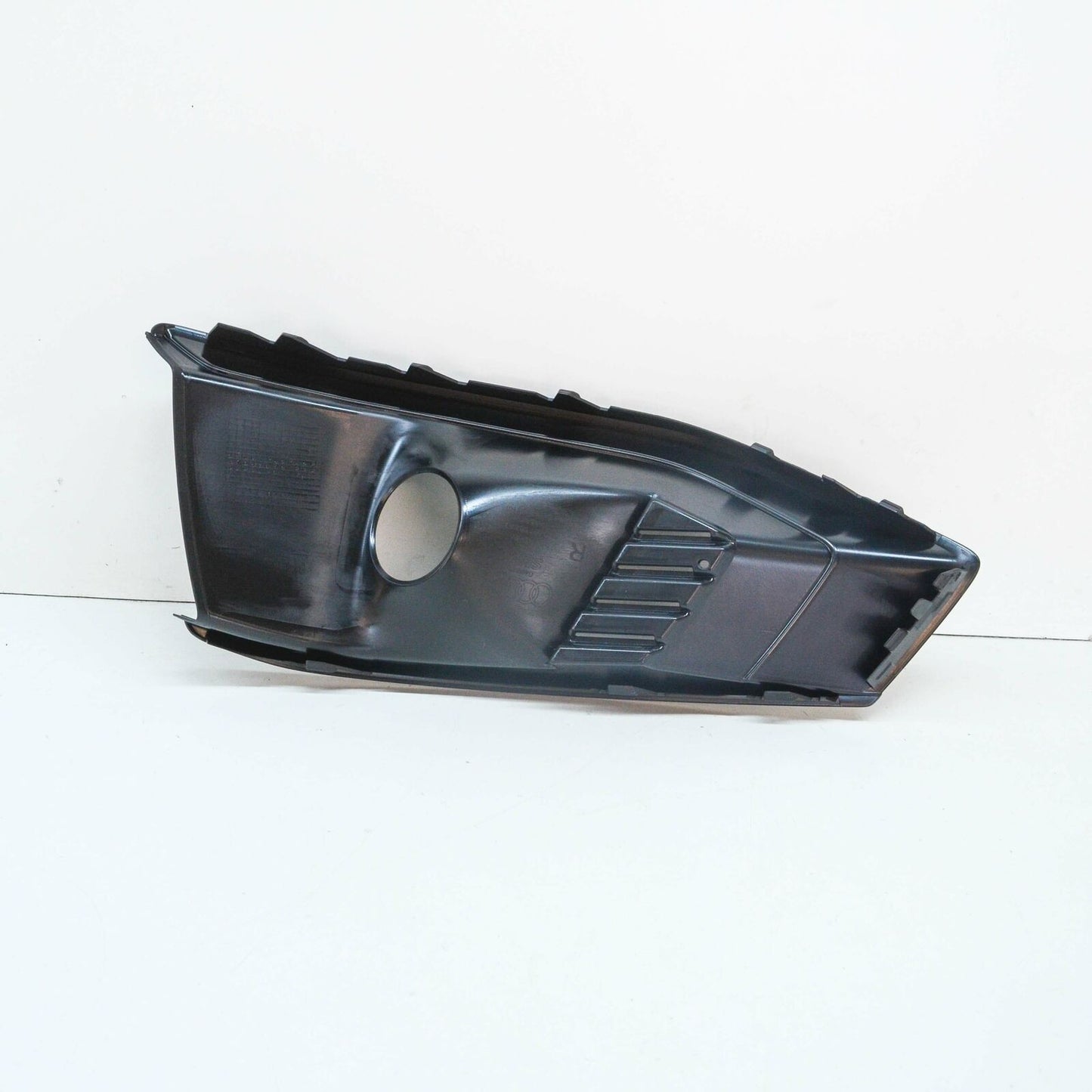 NEW AUDI A4 AVANT B9 FRONT BUMPER RIGHT AIR GUIDE GRILLE 8W0807682AJ9B9 ORIGINAL