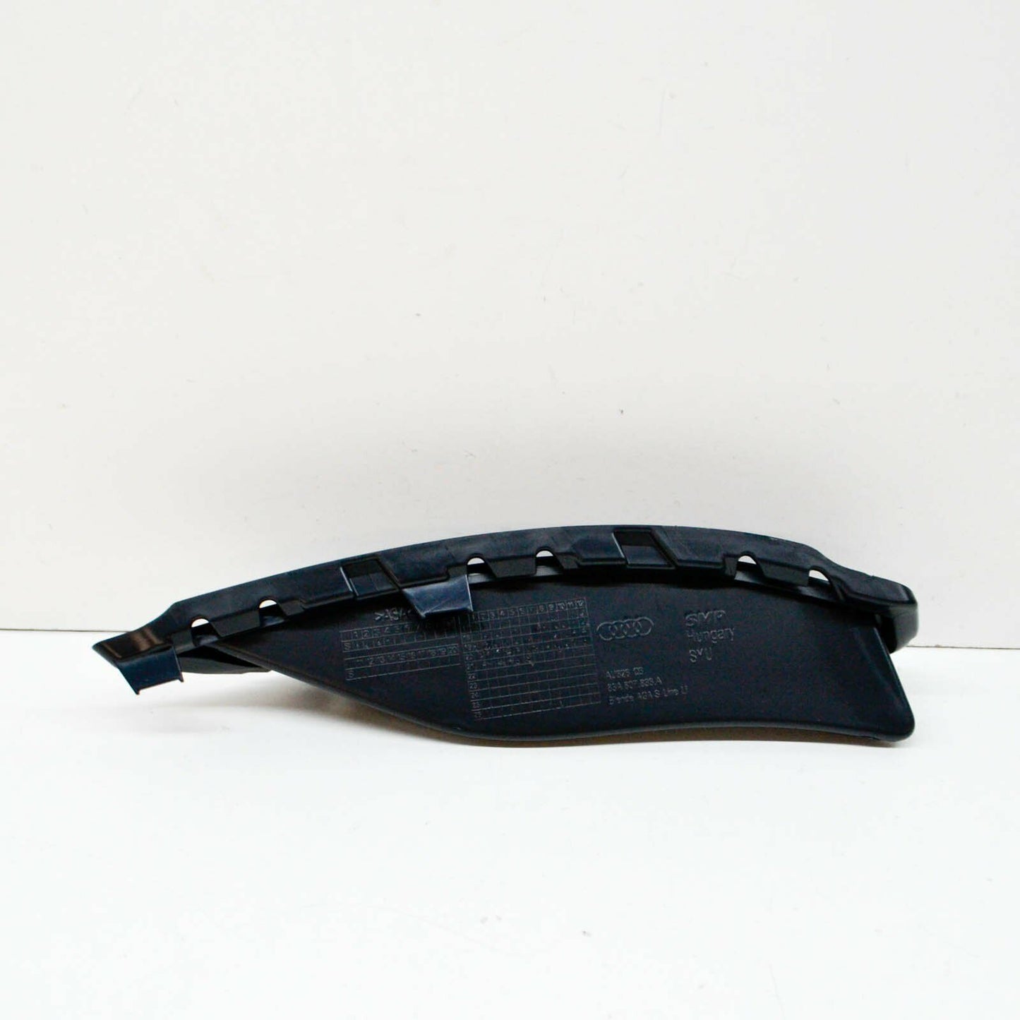 NEW AUDI Q3 F3 REAR BUMPER LOWER LEFT TRIM S-LINE 83A807833A9B9 ORIGINAL
