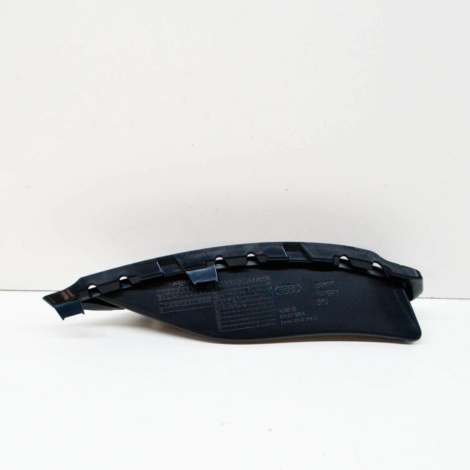 NEW AUDI Q3 F3 REAR BUMPER LOWER LEFT TRIM S-LINE 83A807833A9B9 ORIGINAL