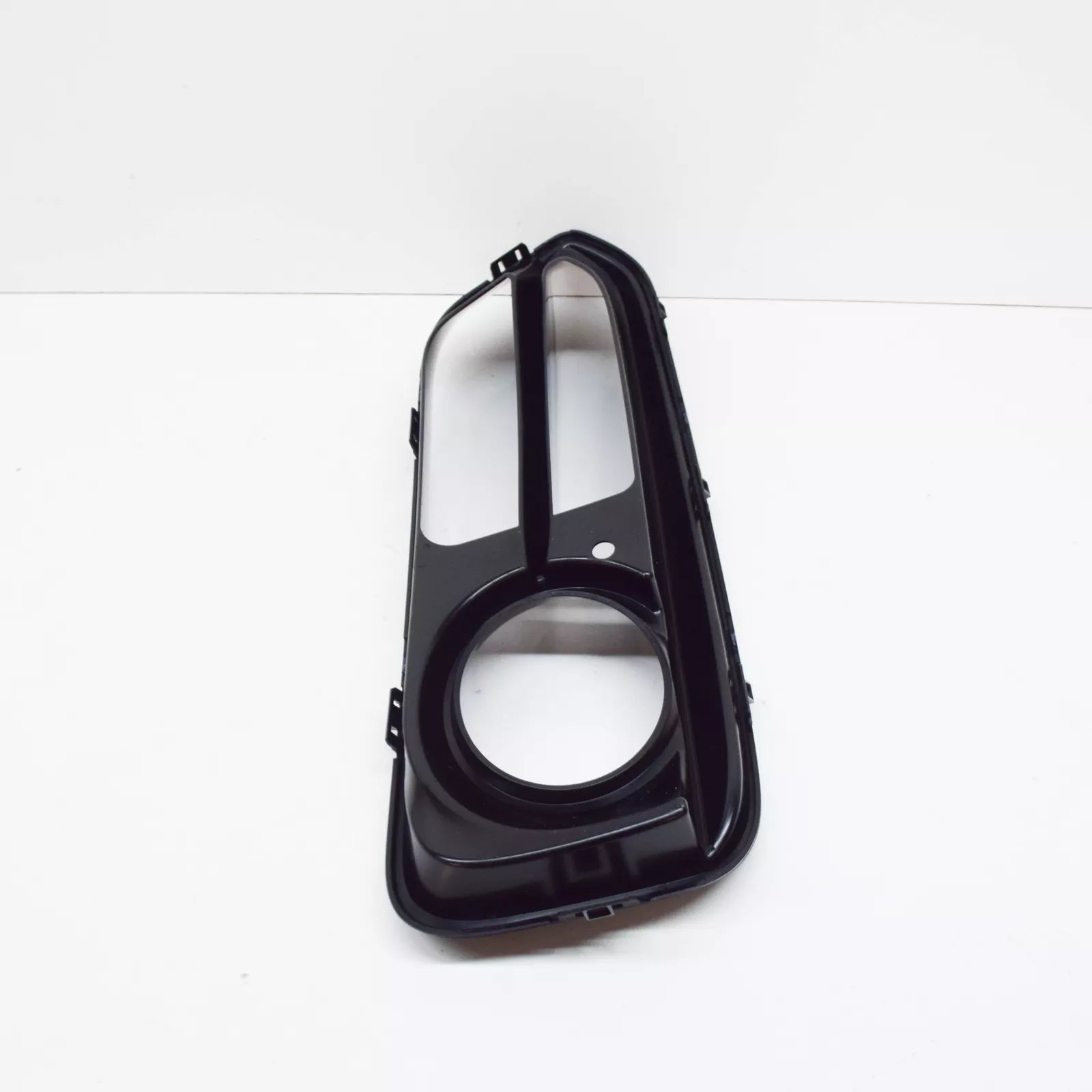 NEW BMW 1 F20 RIGHT FOG LIGHT GRILLE 51117371672 7371672 2015 ORIGINAL