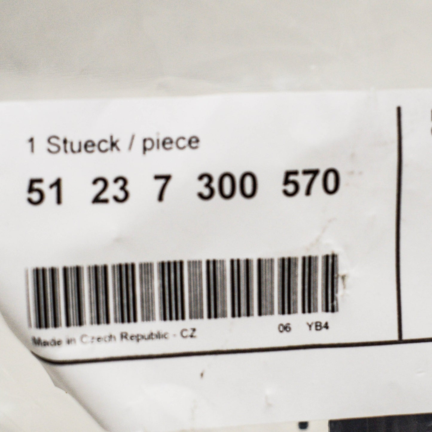 new mini cooper f57 right bonnet hood lock 51237300570 original