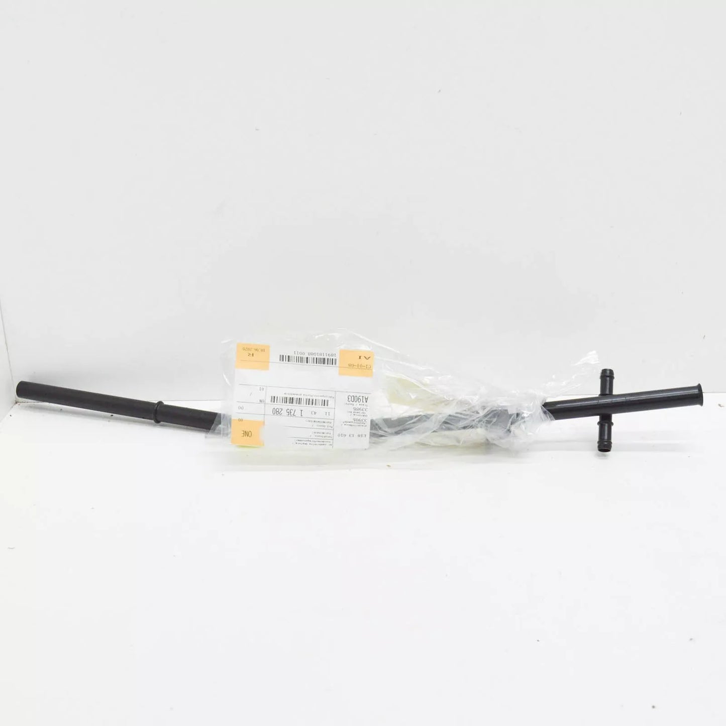 NEW BMW 5 E34 ENGINE OIL DIPSTICK GUIDE TUBE 11431735280 1735280 ORIGINAL