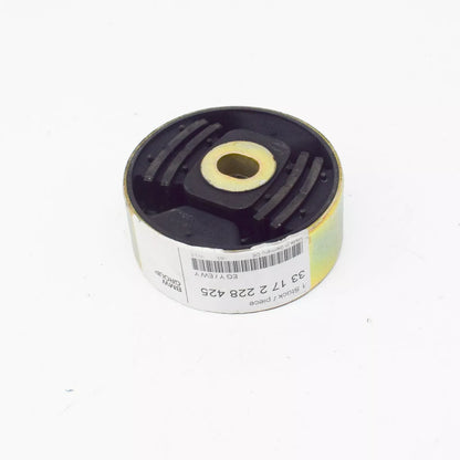 NEW BMW Z3 COUPE E36 REAR DIFFERENTIAL MOUNT BUSHING 33172228425 2228425