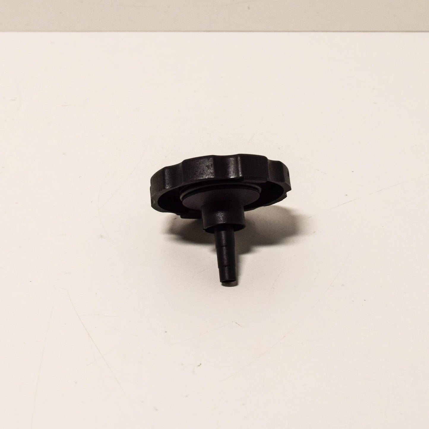 NEW BMW 3 E46 POWER STEERING PUMP COVER 32411096499 1096499 ORIGINAL