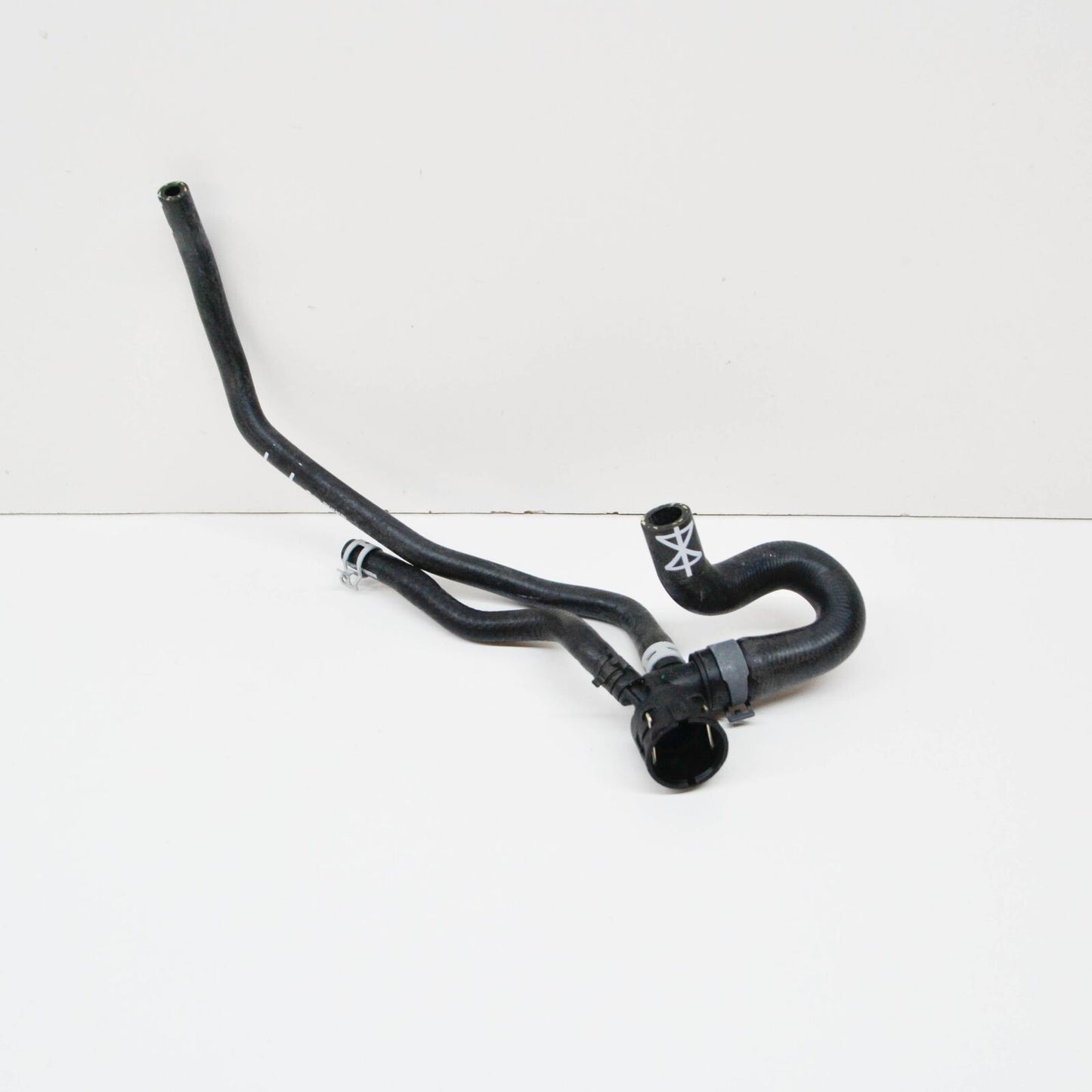 NEW AUDI Q2 GA RADIATOR WATER HOSE WITH QUICK COUPLING PIECE 5Q0122101H ORIGINAL