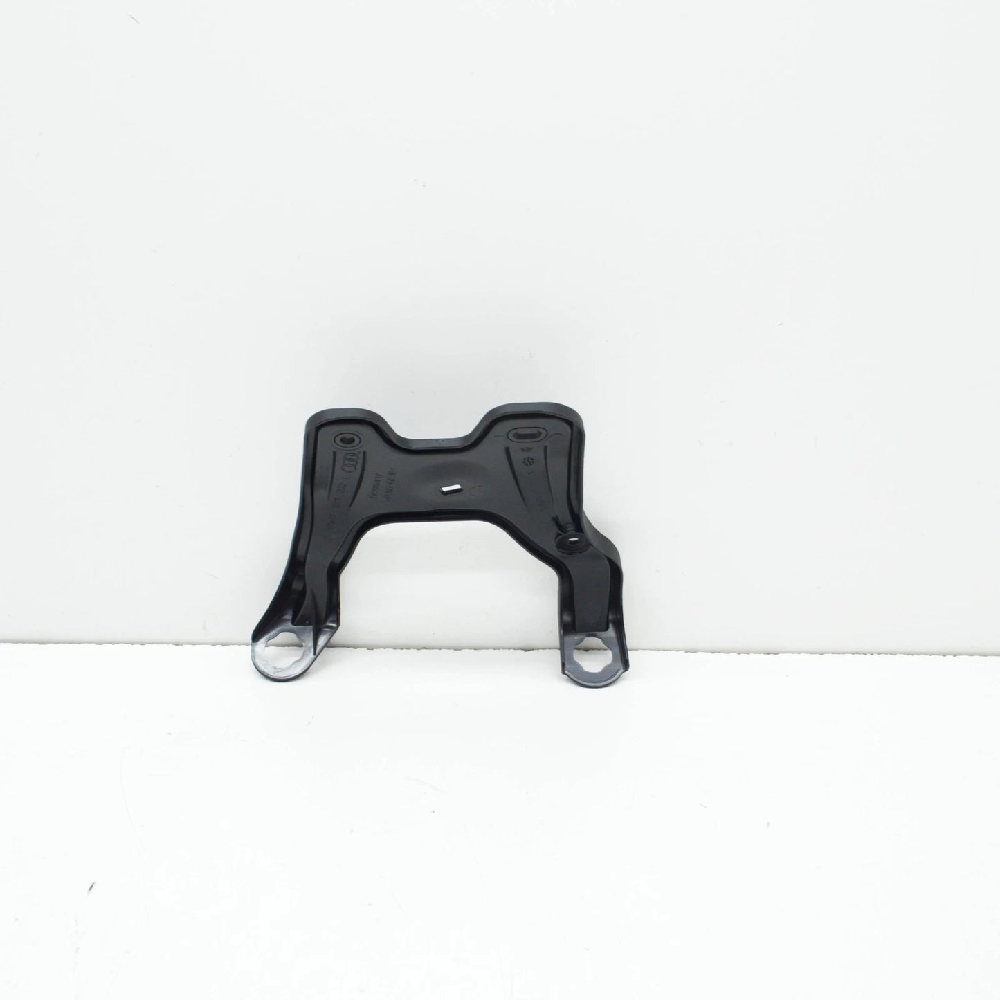 NEW AUDI A4 AVANT 8W B9 EXPANSION TANK BRACKET 8W0121232L ORIGINAL