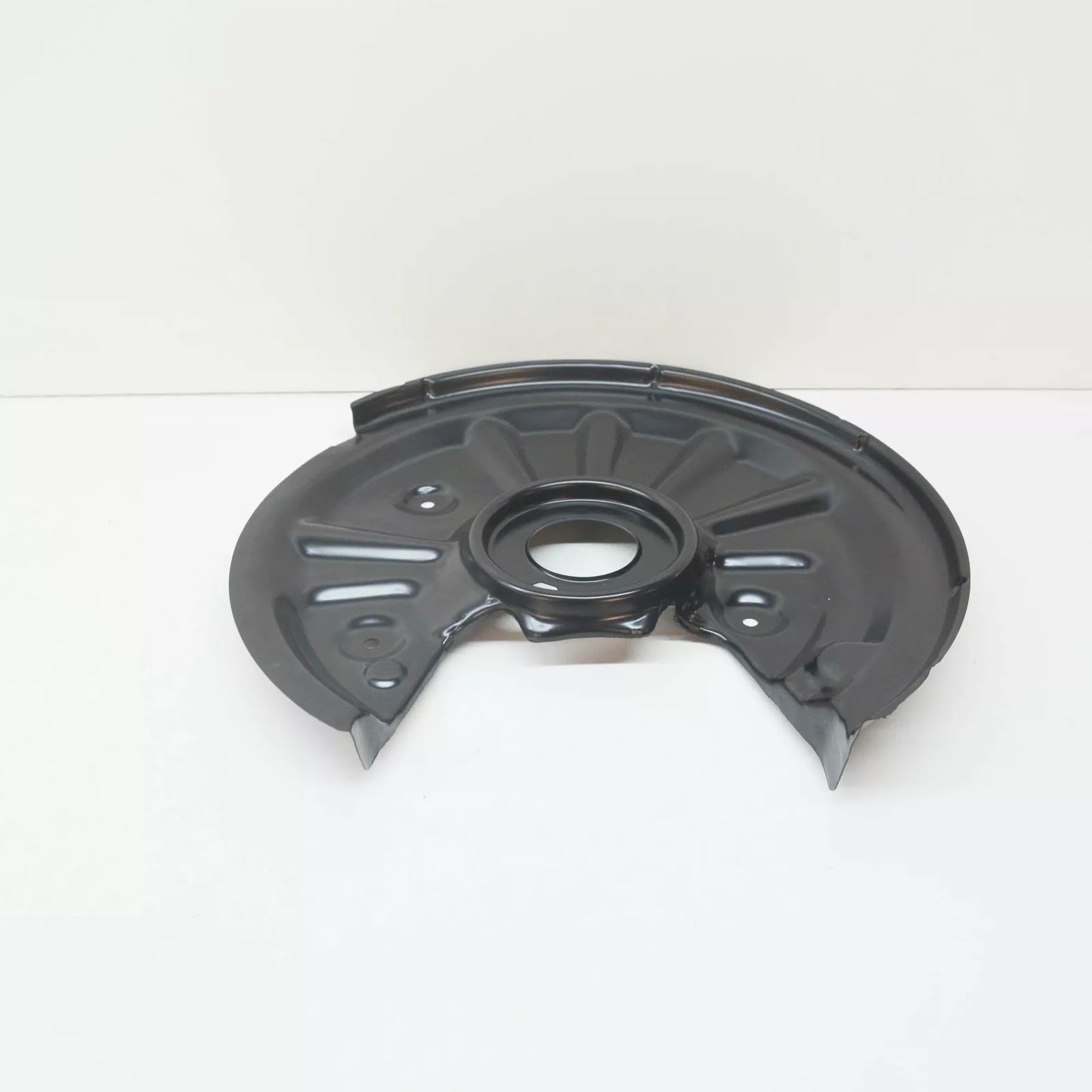 NEW VW GOLF MK7 REAR RIGHT BRAKE DISC PROTECTION COVER PLATE 5Q0615612T