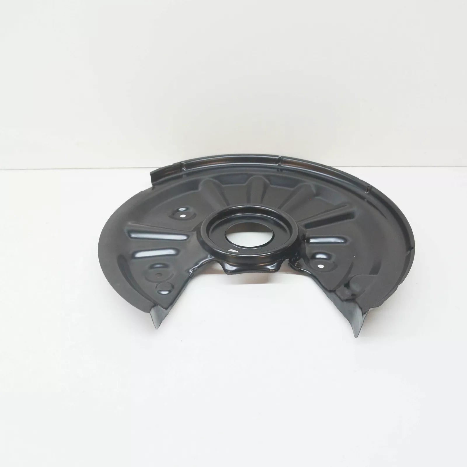 NEW VW GOLF MK7 REAR RIGHT BRAKE DISC PROTECTION COVER PLATE 5Q0615612T