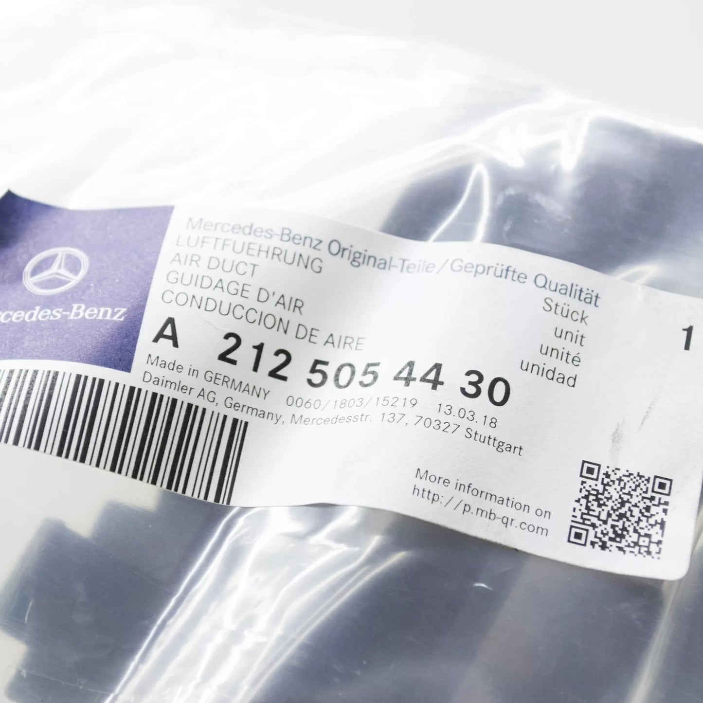 NEW MERCEDES-BENZ CLS C218 RADIATOR AIR DUCT A2125054430 ORIGINAL