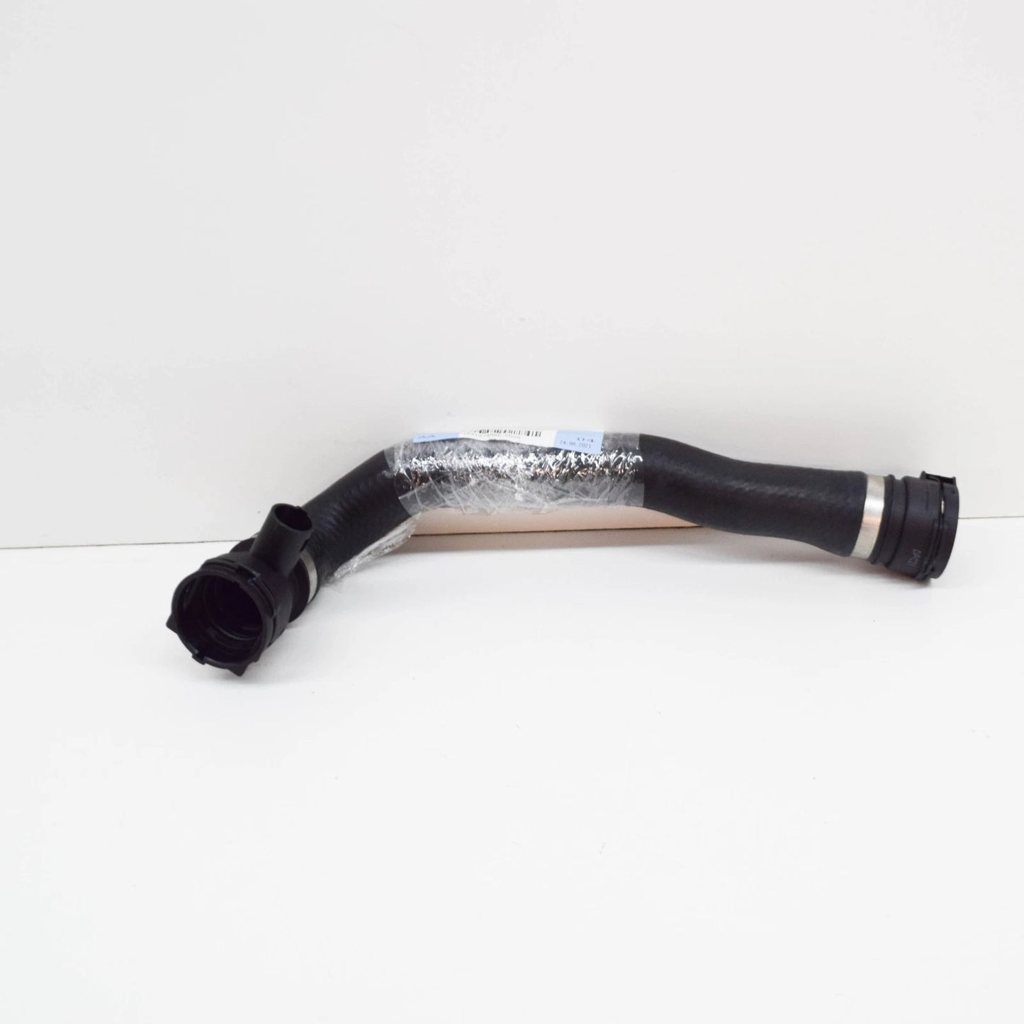 NEW BMW 7 E38 RADIATOR WATER LOWER PIPE HOSE 740I 11531711878 4.4 ORIGINAL