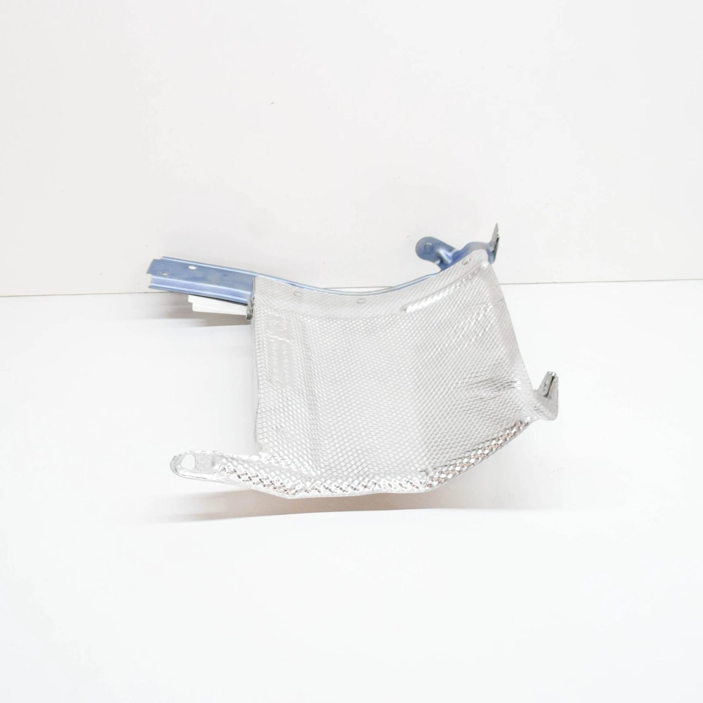 NEW MERCEDES-BENZ C W204 REAR MUFFLER LEFT OUTER SCREENING A2046800122