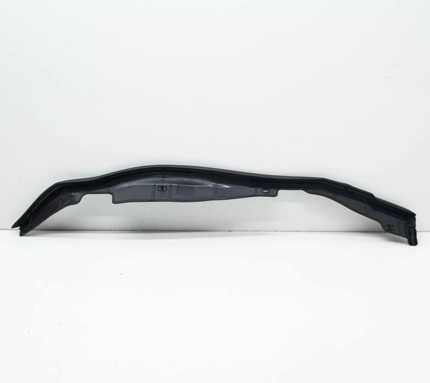 NEW BMW X1 F48 REAR RIGHT DOOR SEAL RUBBER 51357349664 ORIGINAL
