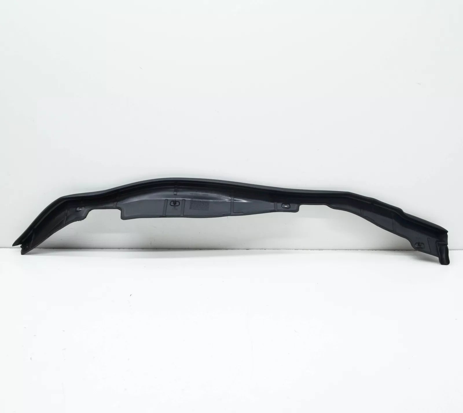NEW BMW X1 F48 REAR RIGHT DOOR SEAL RUBBER 51357349664 ORIGINAL