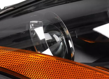 NEW AUDI TT 8J FRONT RIGHT HALOGEN HEADLIGHT LHD USA 8J0941004P ORIGINAL