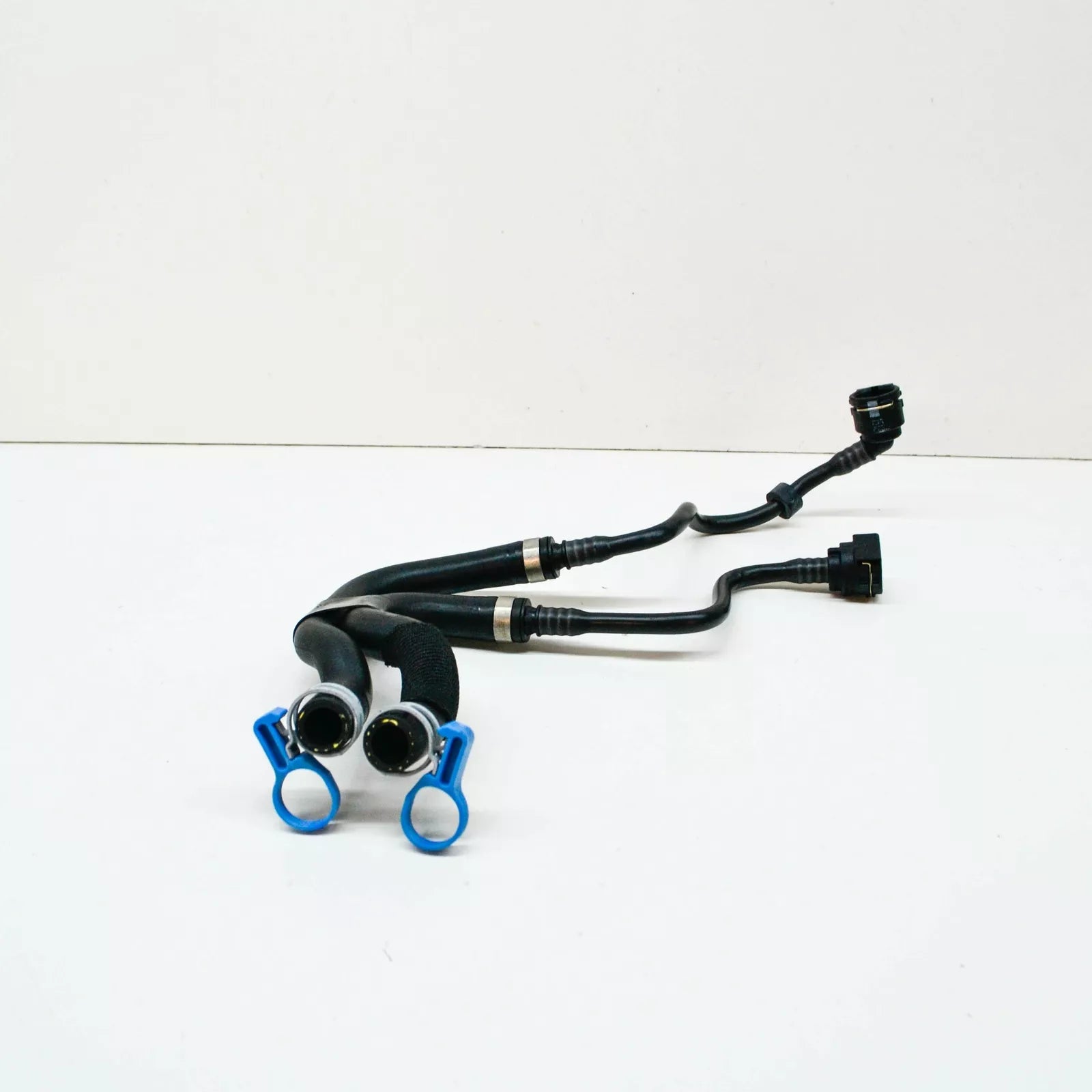 NEW BMW 2 ACTIVE TOURER F45 OIL HEAT EXCHANGER HOSE 17128658491 ORIGINAL